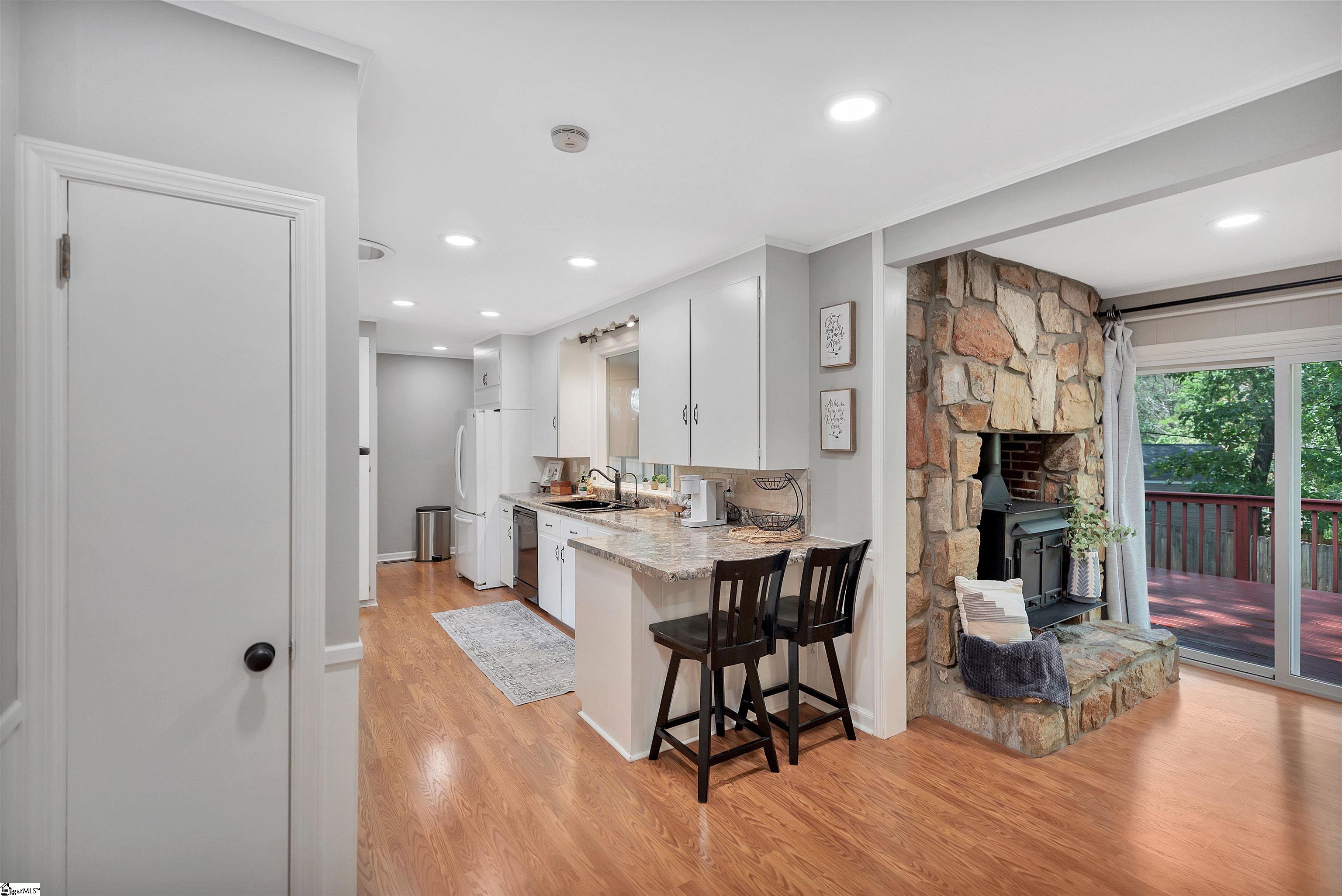 402 Long Forest Circle Anderson, SC 29625