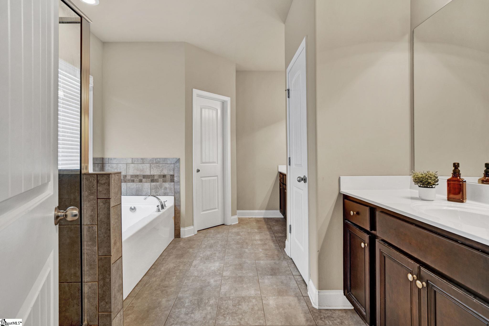 416 Bridge Crossing Drive Simpsonville, SC 29681-4582