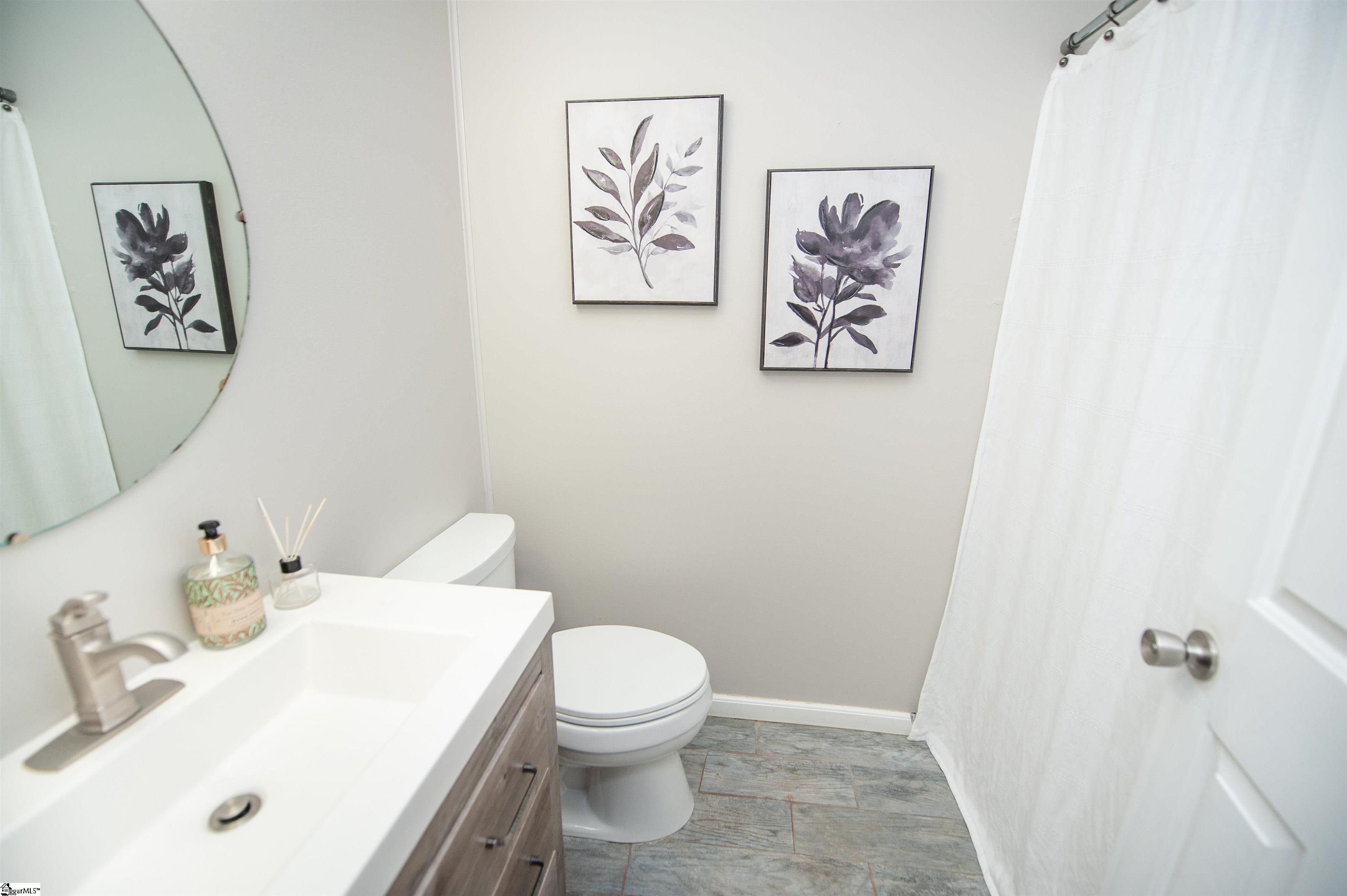 15 Becky Gibson Road Greer, SC 29651