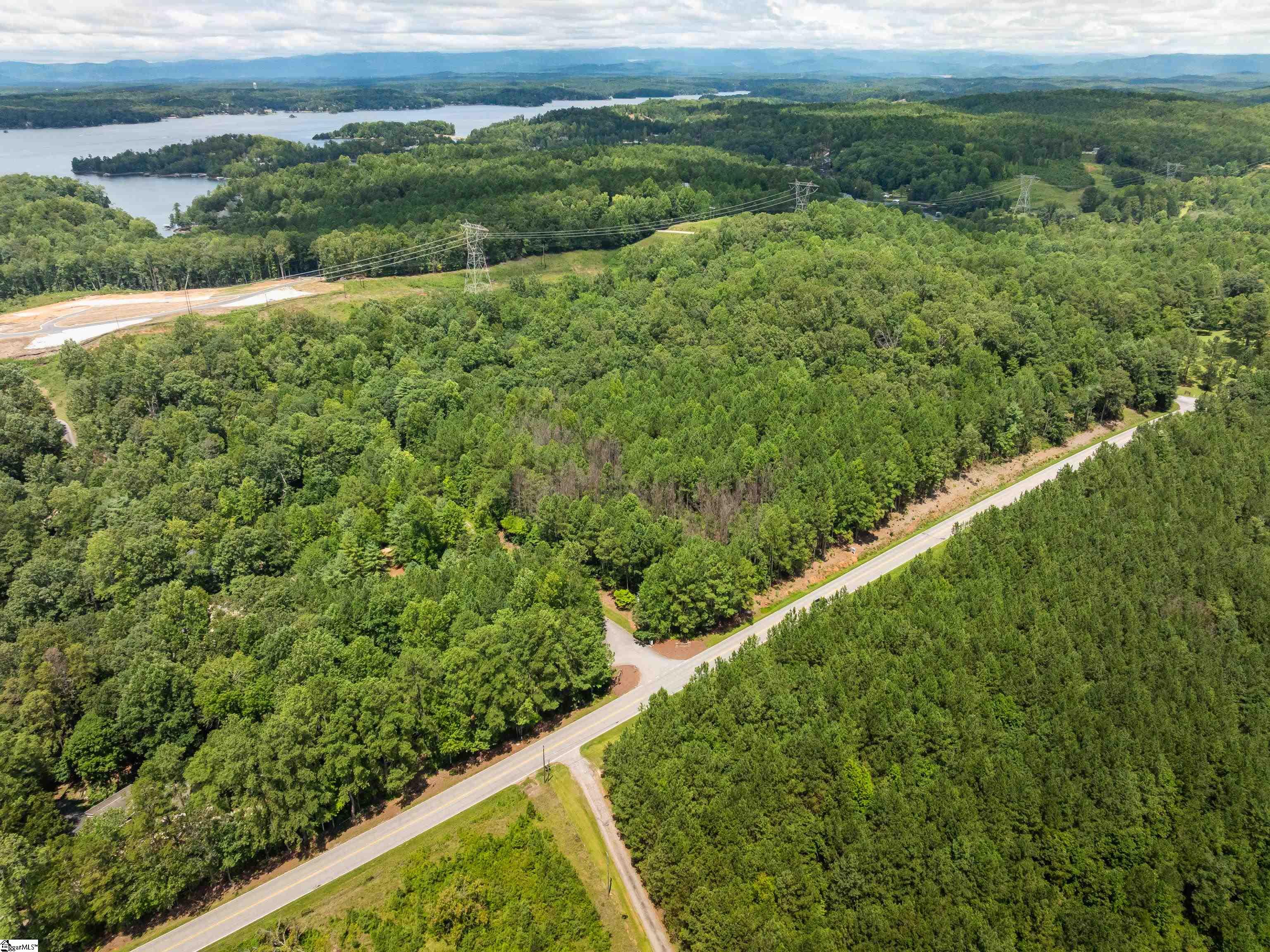 00 Cove Nook Six Mile, SC 29682
