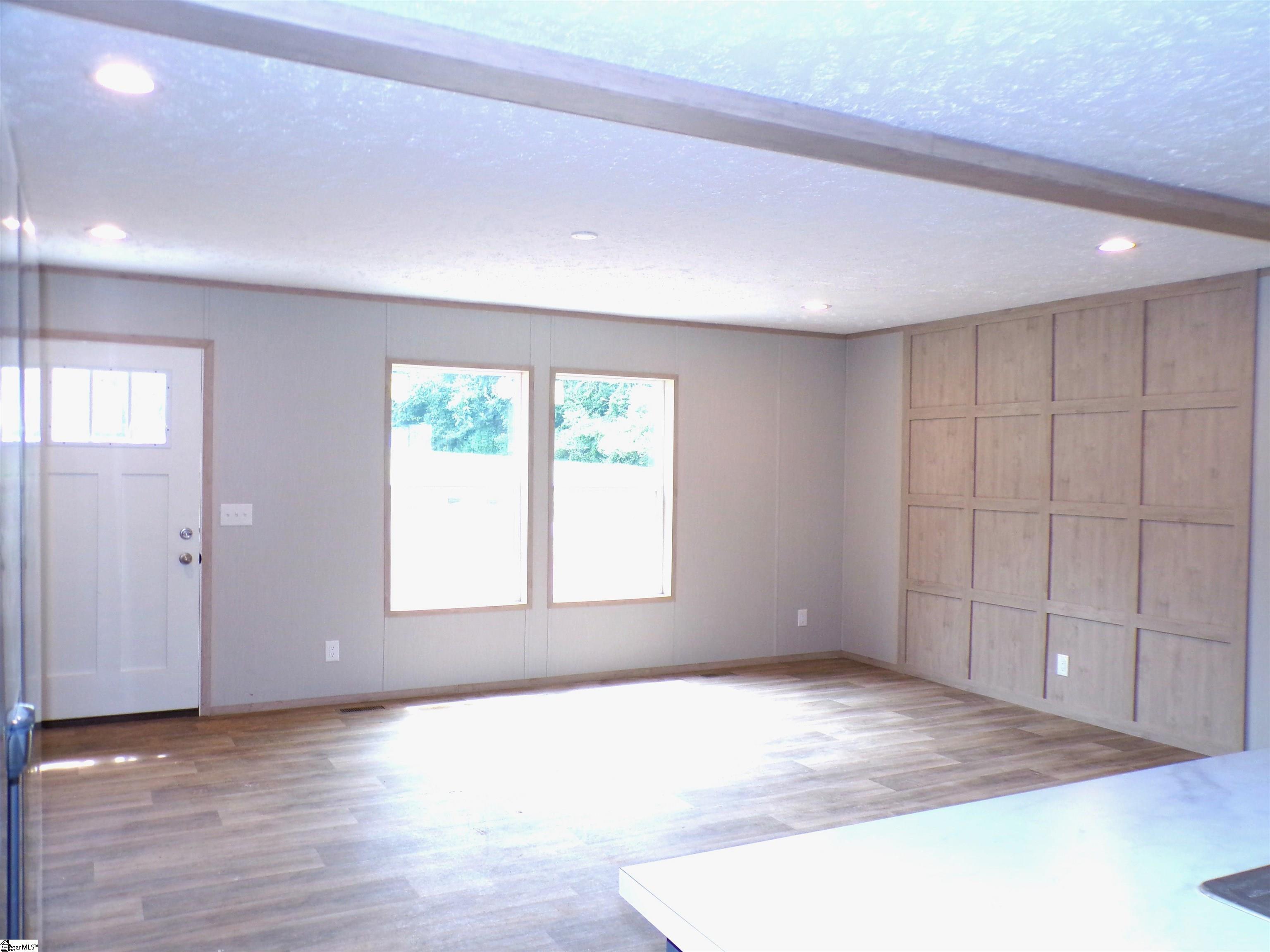 1072 Piedmont Road Chesnee, SC 29323