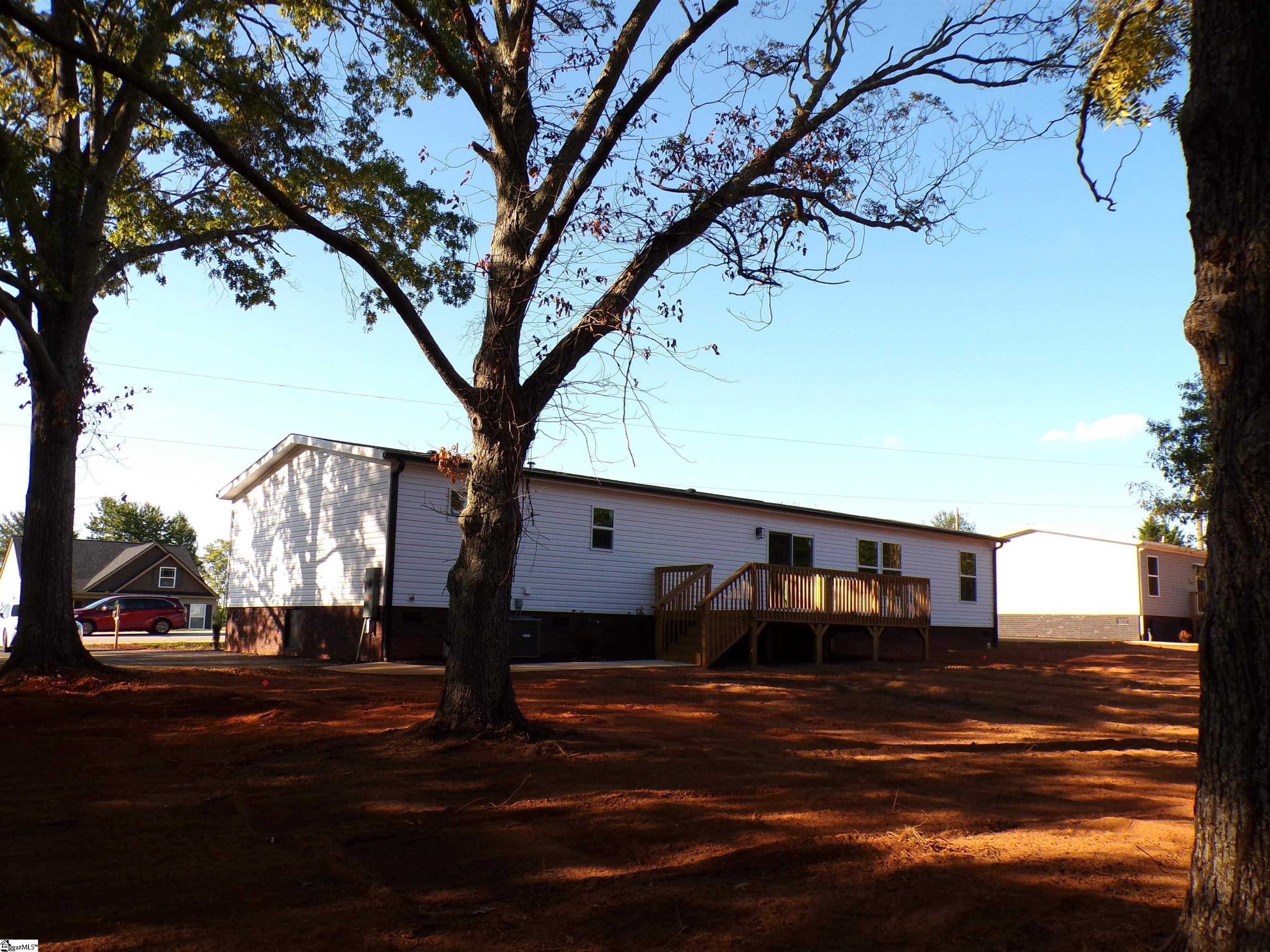 1072 Piedmont Road Chesnee, SC 29323