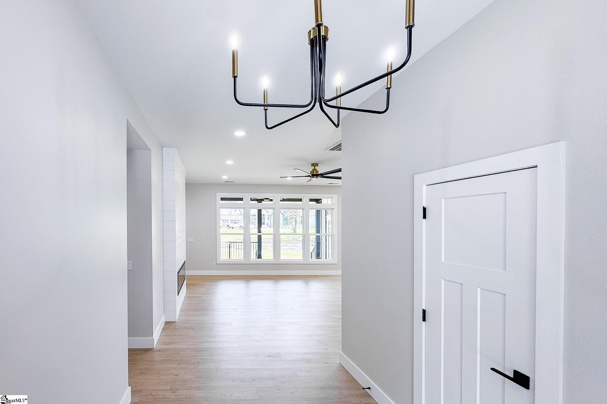 48 Simmons Street Wellford, SC 29385