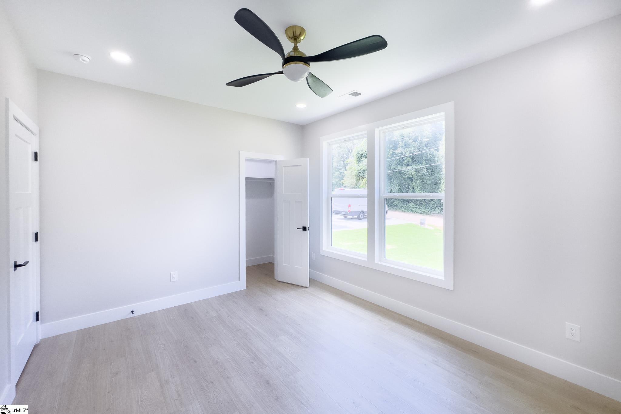 48 Simmons Street Wellford, SC 29385