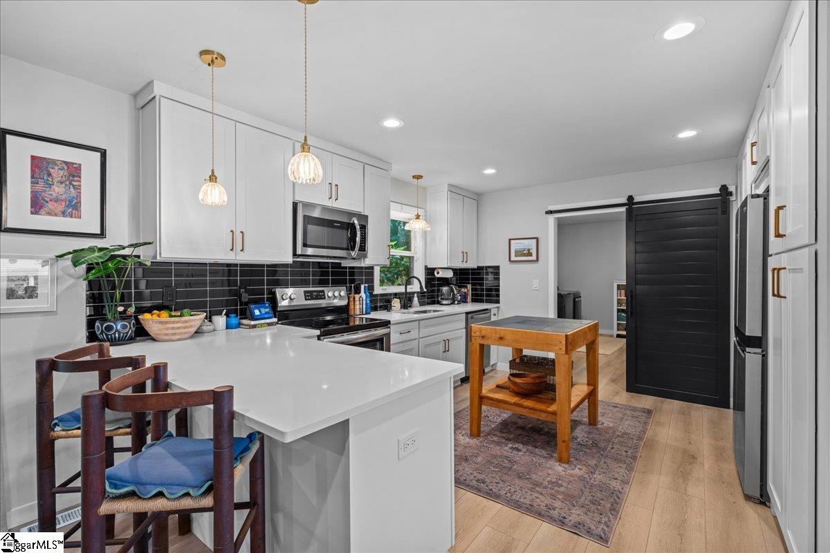 31 Sherman Lane Greenville, SC 29605