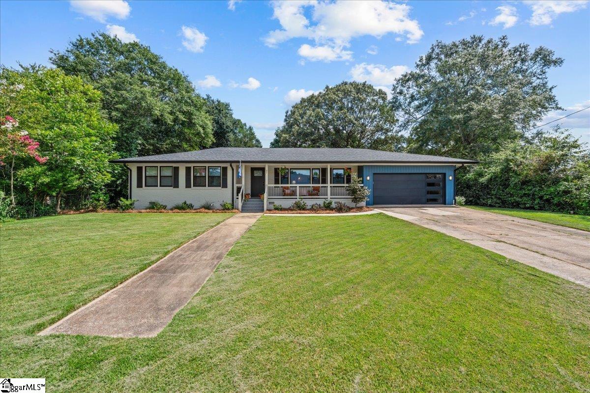 31 Sherman Lane Greenville, SC 29605