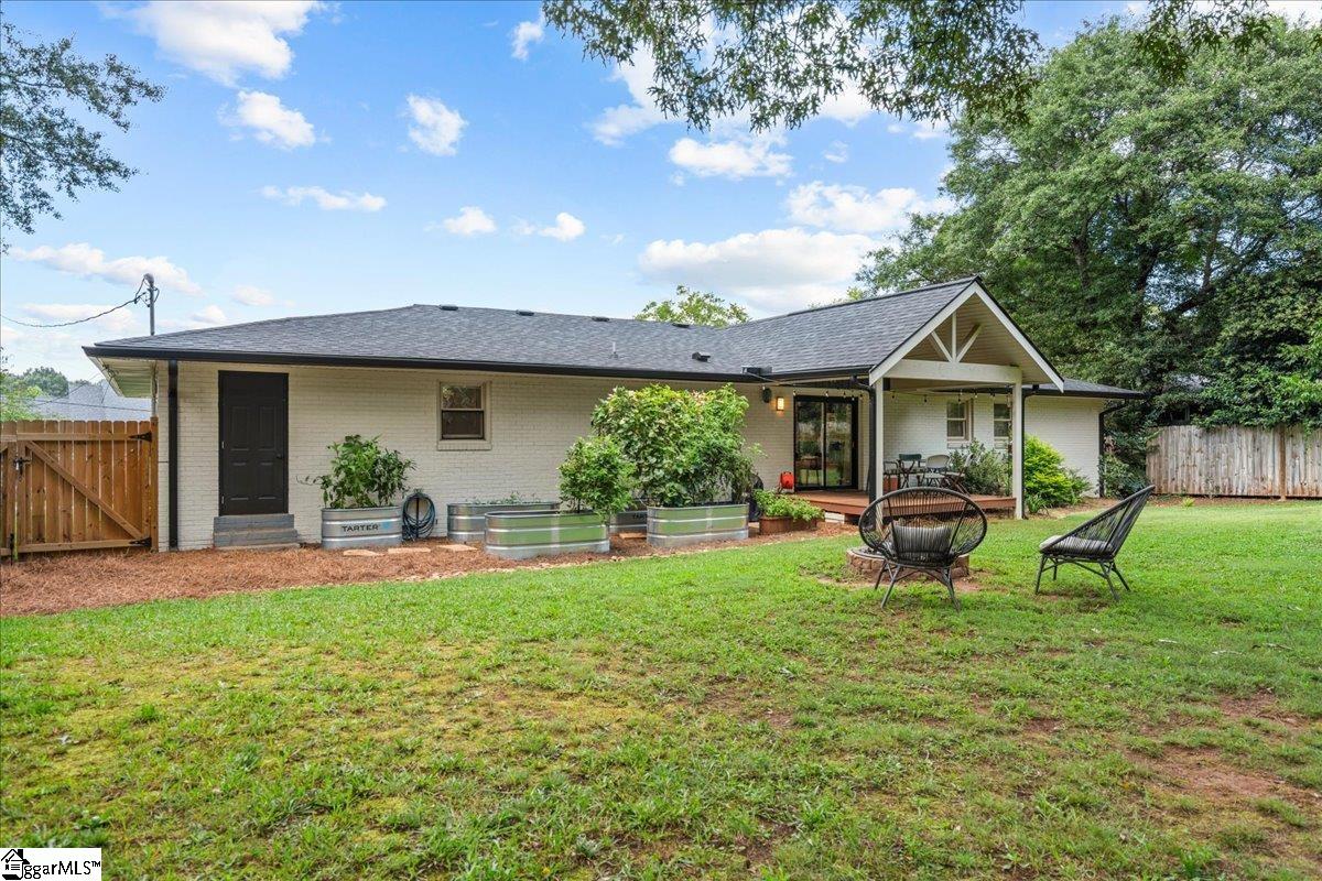 31 Sherman Lane Greenville, SC 29605