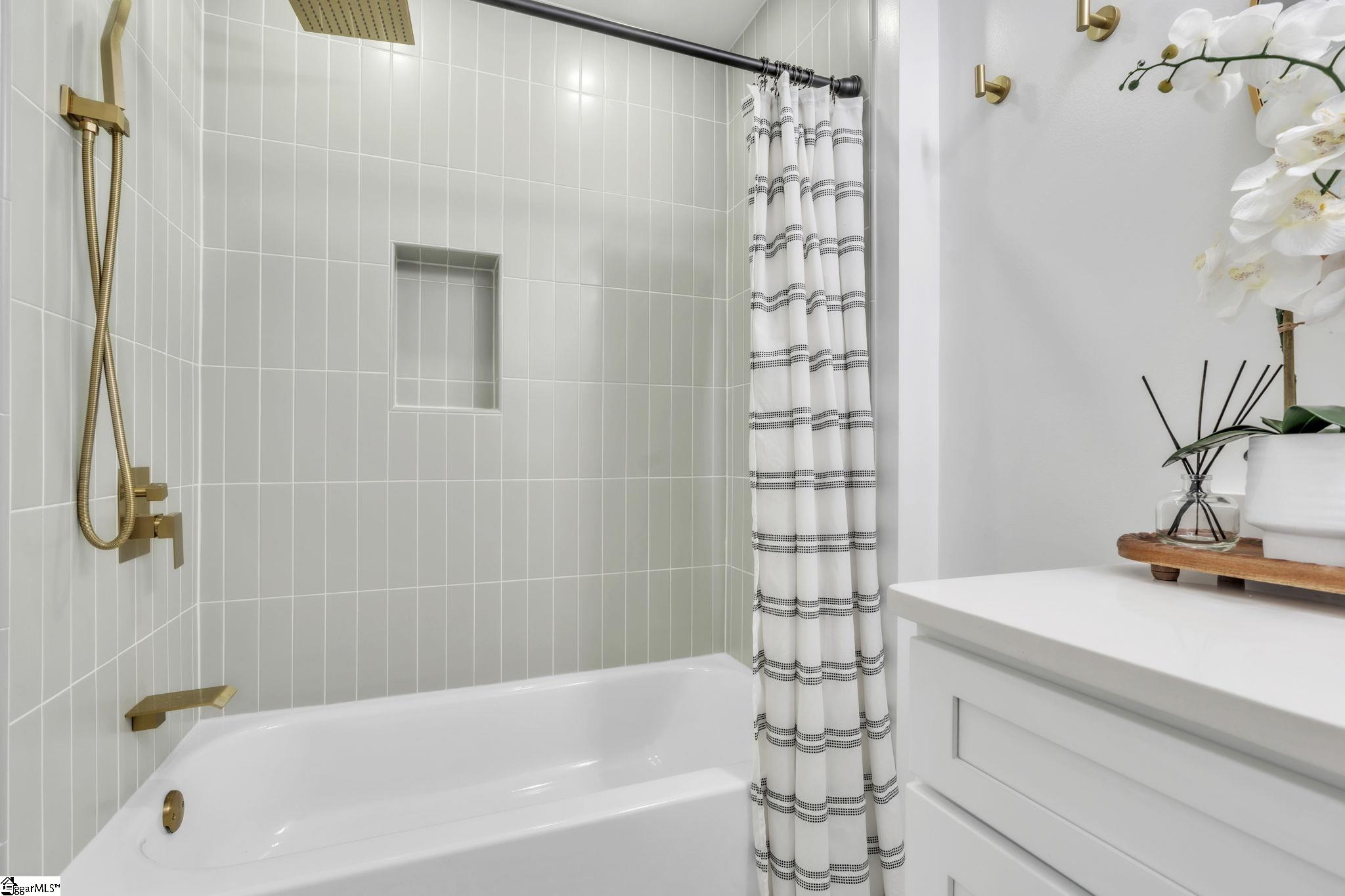 601 Parkins Mill Road Greenville, SC 29607-3035