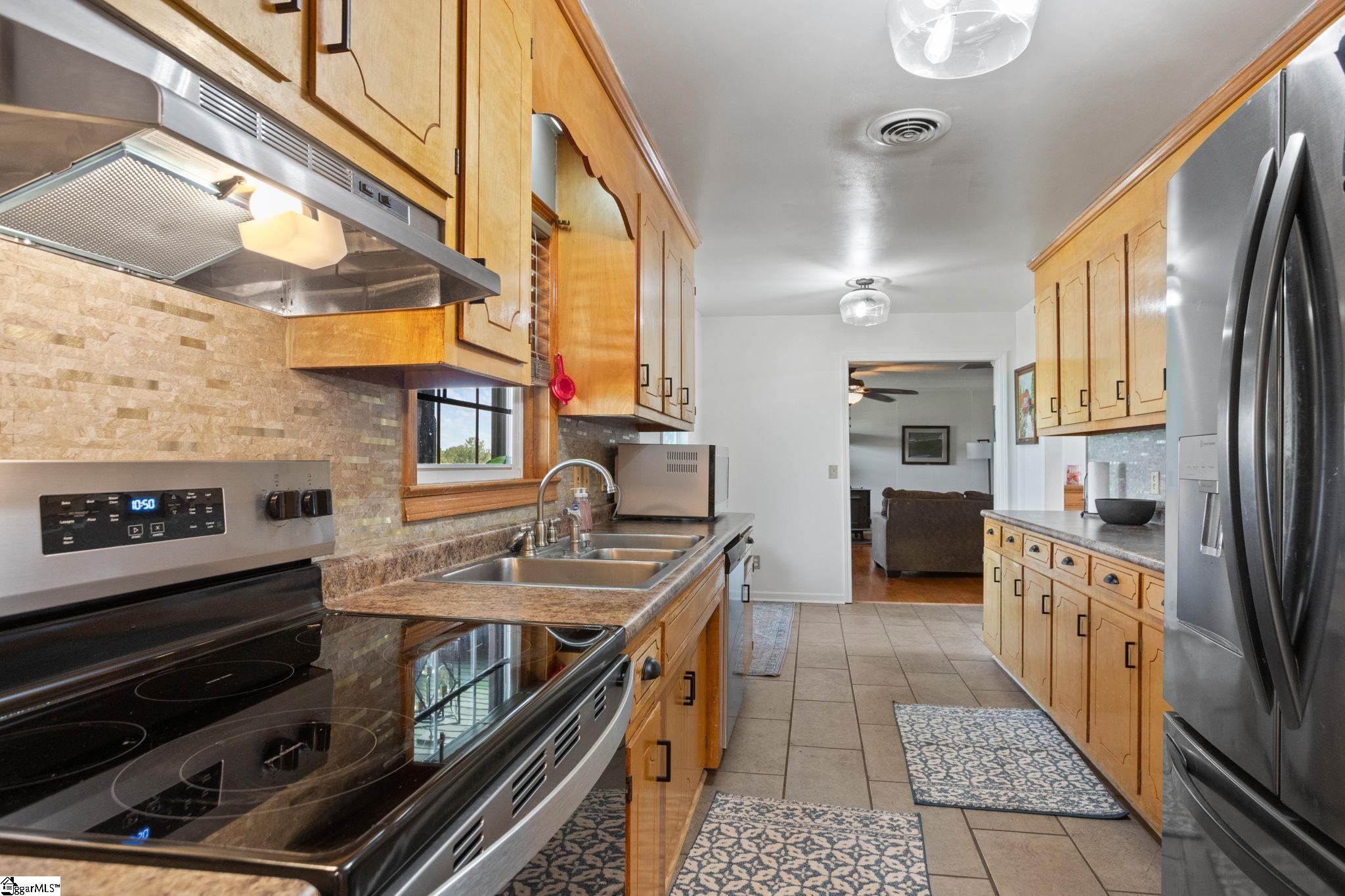 1808 Belle Shoals Road Pickens, SC 29671-9147