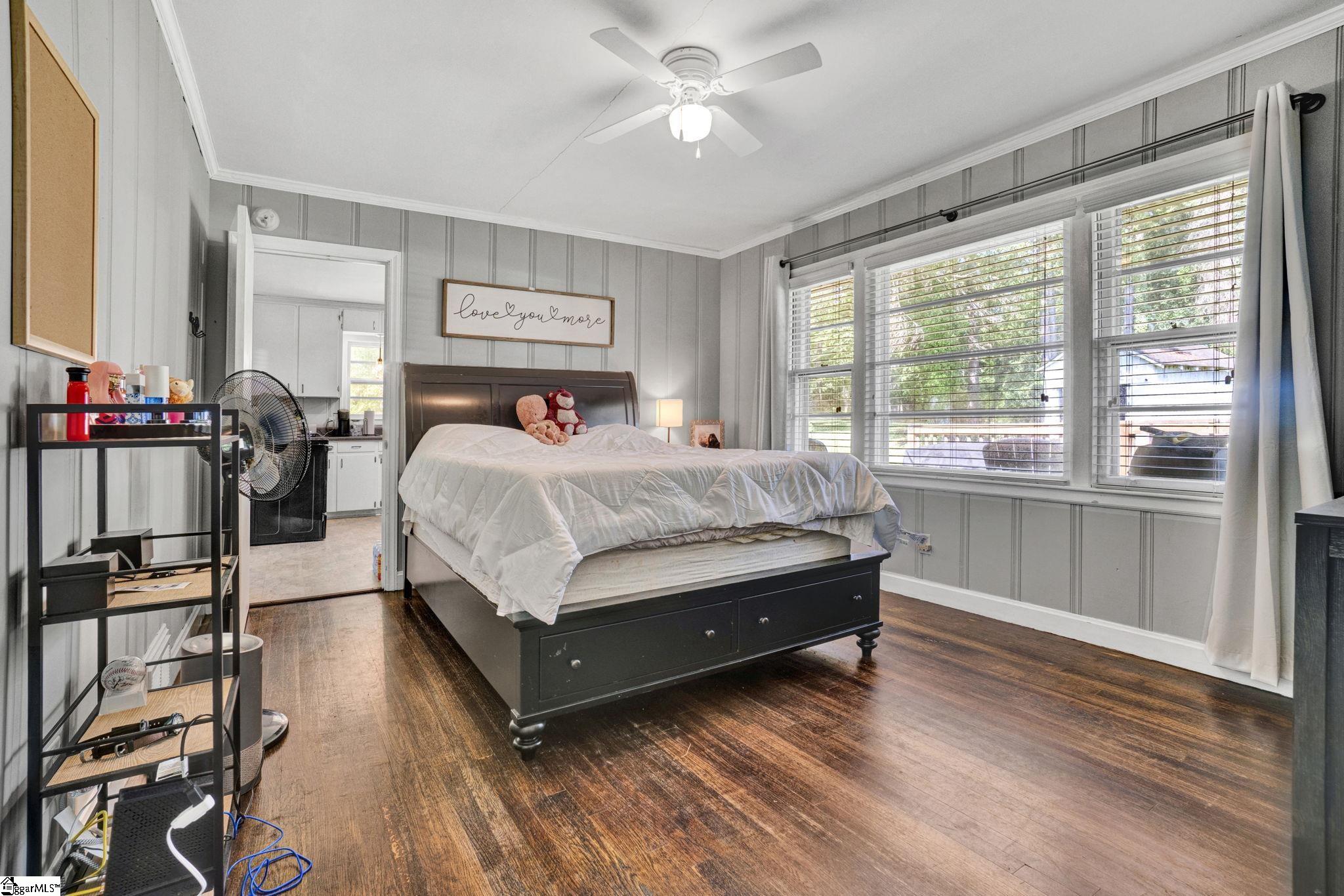 107 Forest Drive Laurens, SC 29360