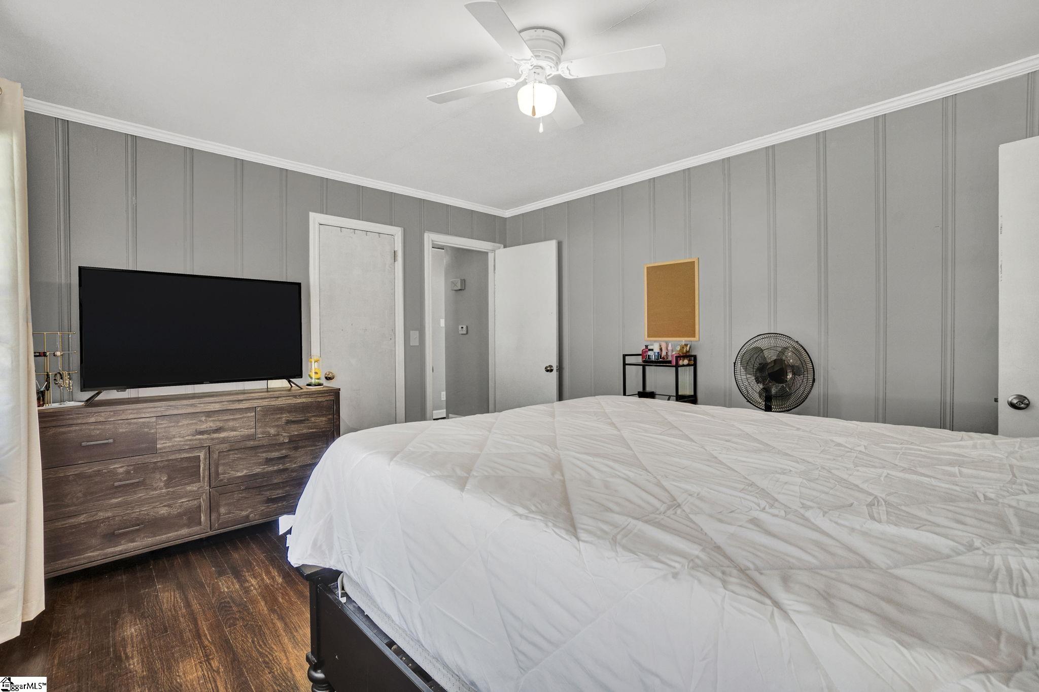 107 Forest Drive Laurens, SC 29360