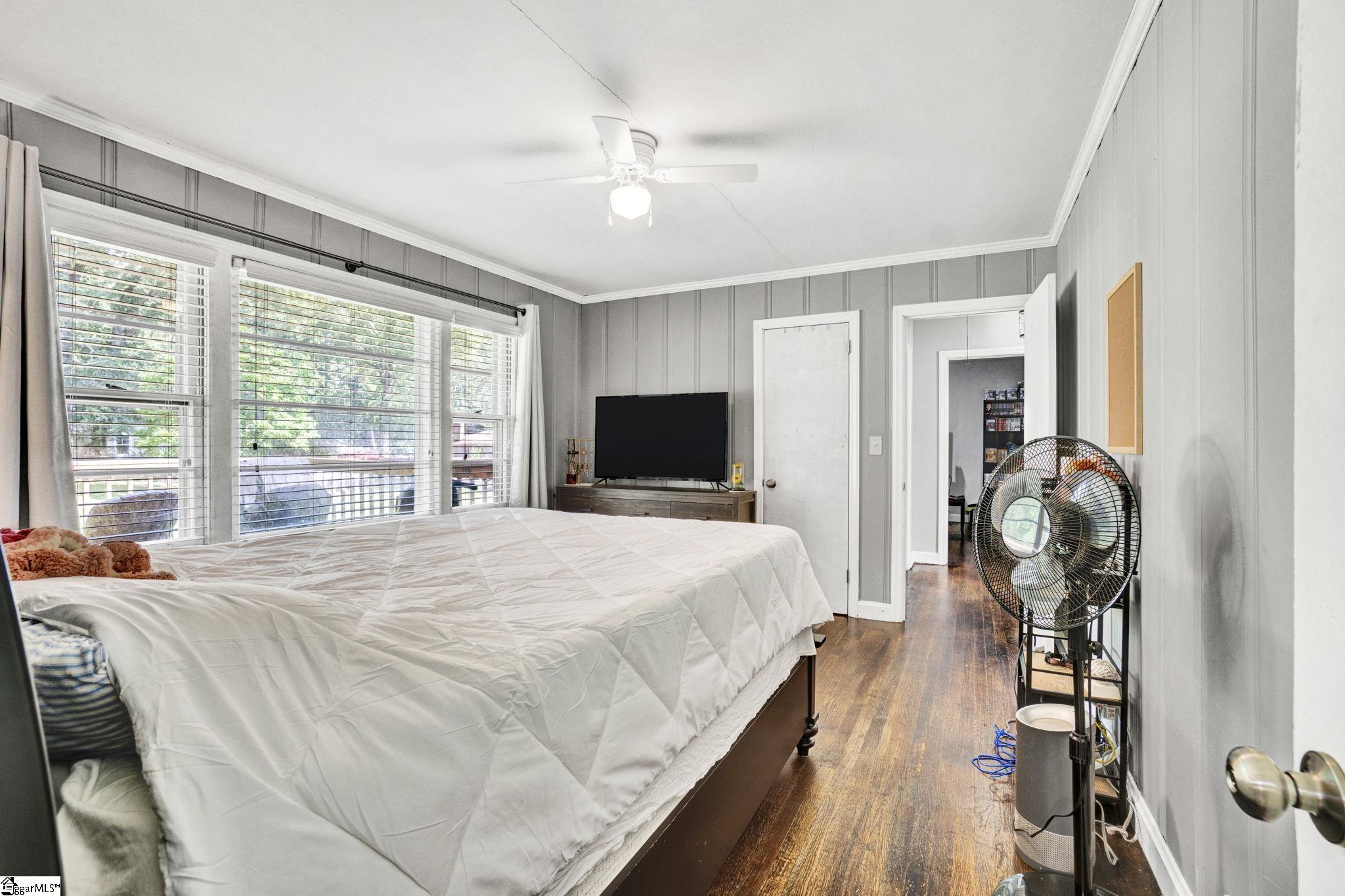 107 Forest Drive Laurens, SC 29360