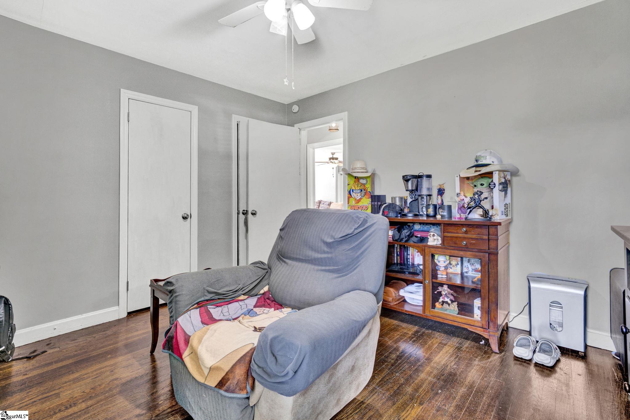 107 Forest Drive Laurens, SC 29360