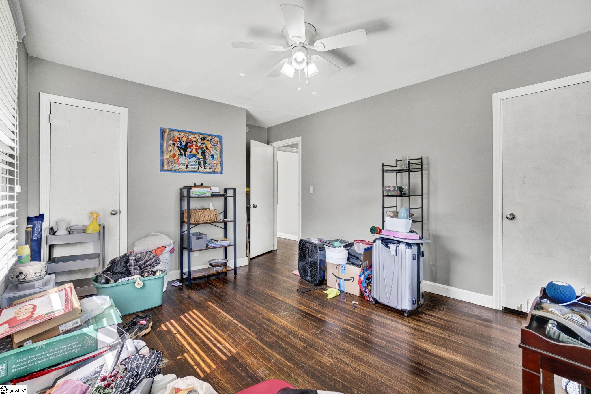 107 Forest Drive Laurens, SC 29360