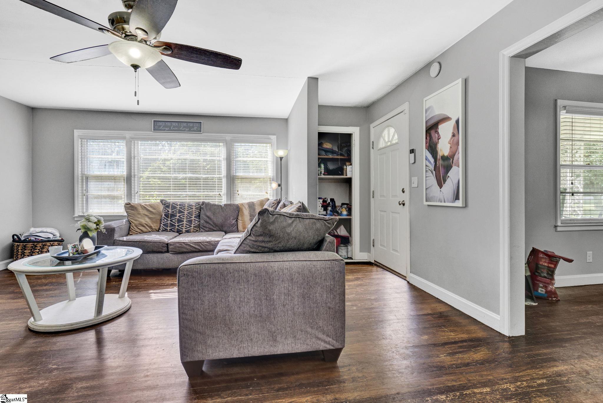 107 Forest Drive Laurens, SC 29360