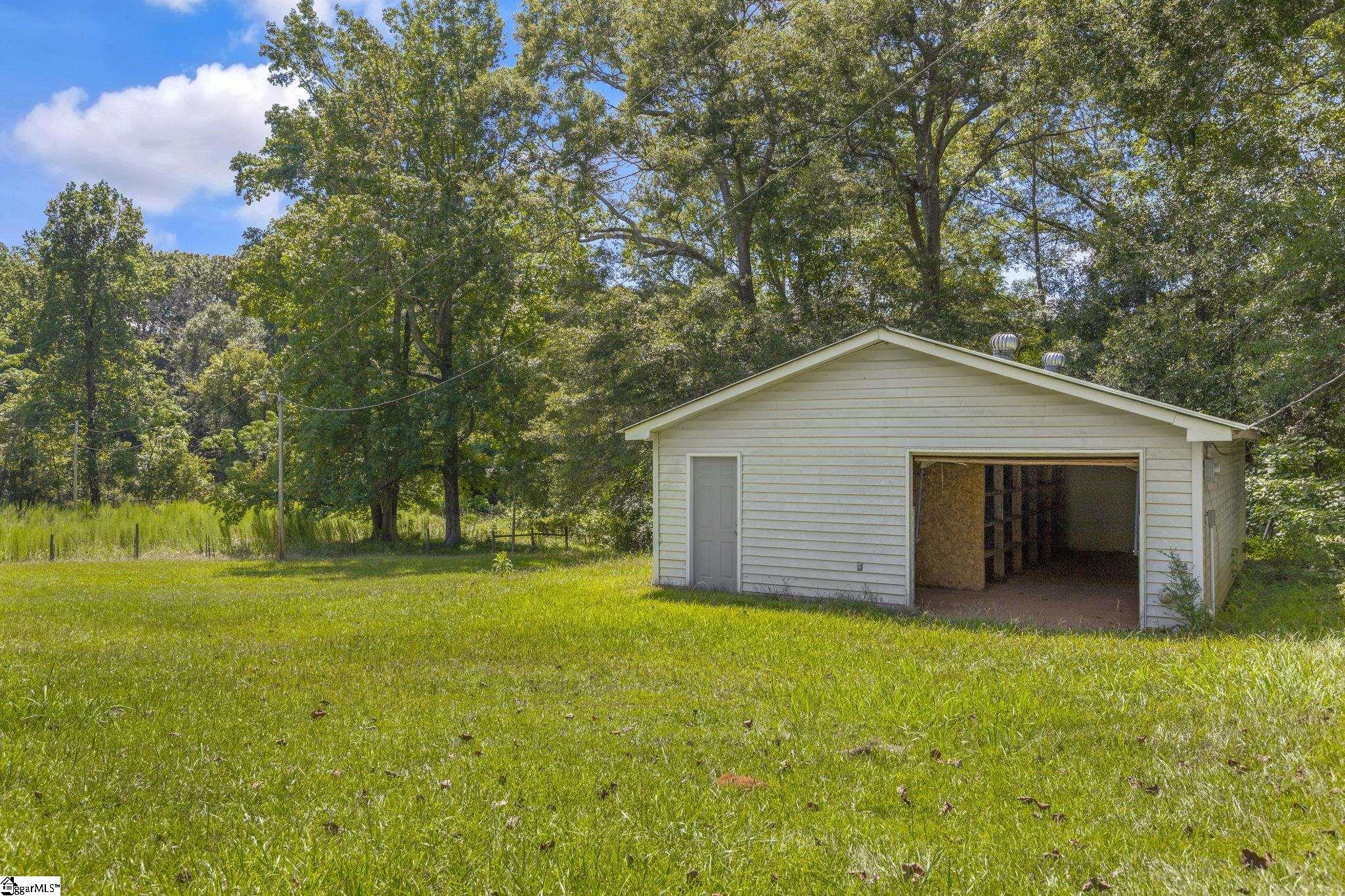 148 Angie Drive Anderson, SC 29624-6313