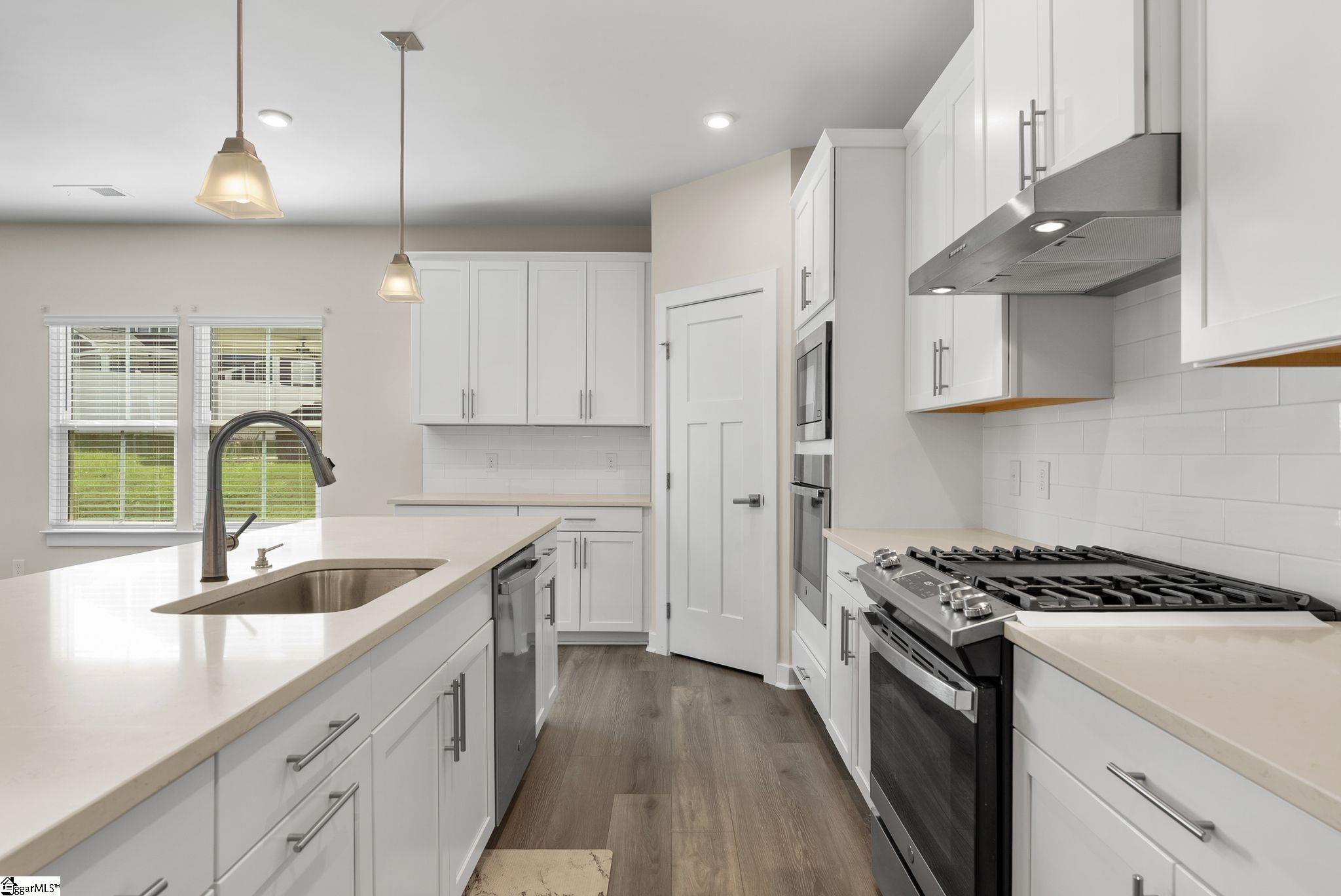 213 Skylyn Ridge Greenville, SC 29607