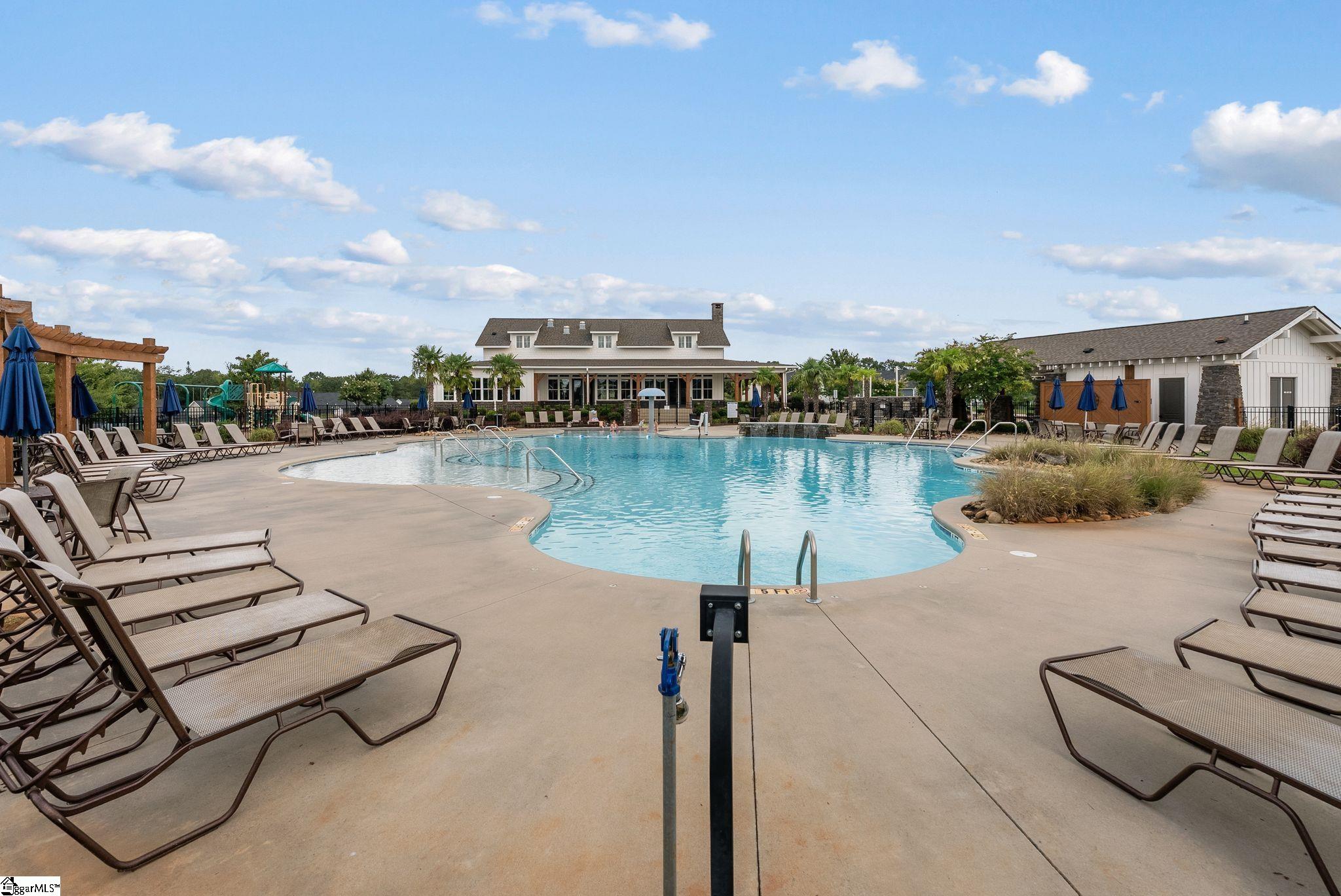 213 Skylyn Ridge Greenville, SC 29607