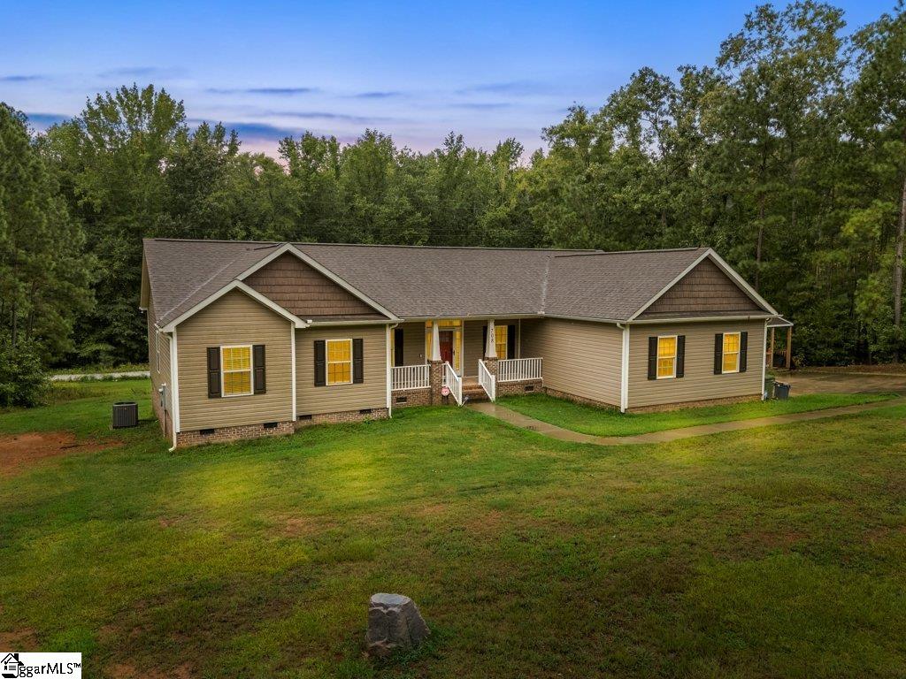 708 Carolyn Drive Clinton, SC 29325
