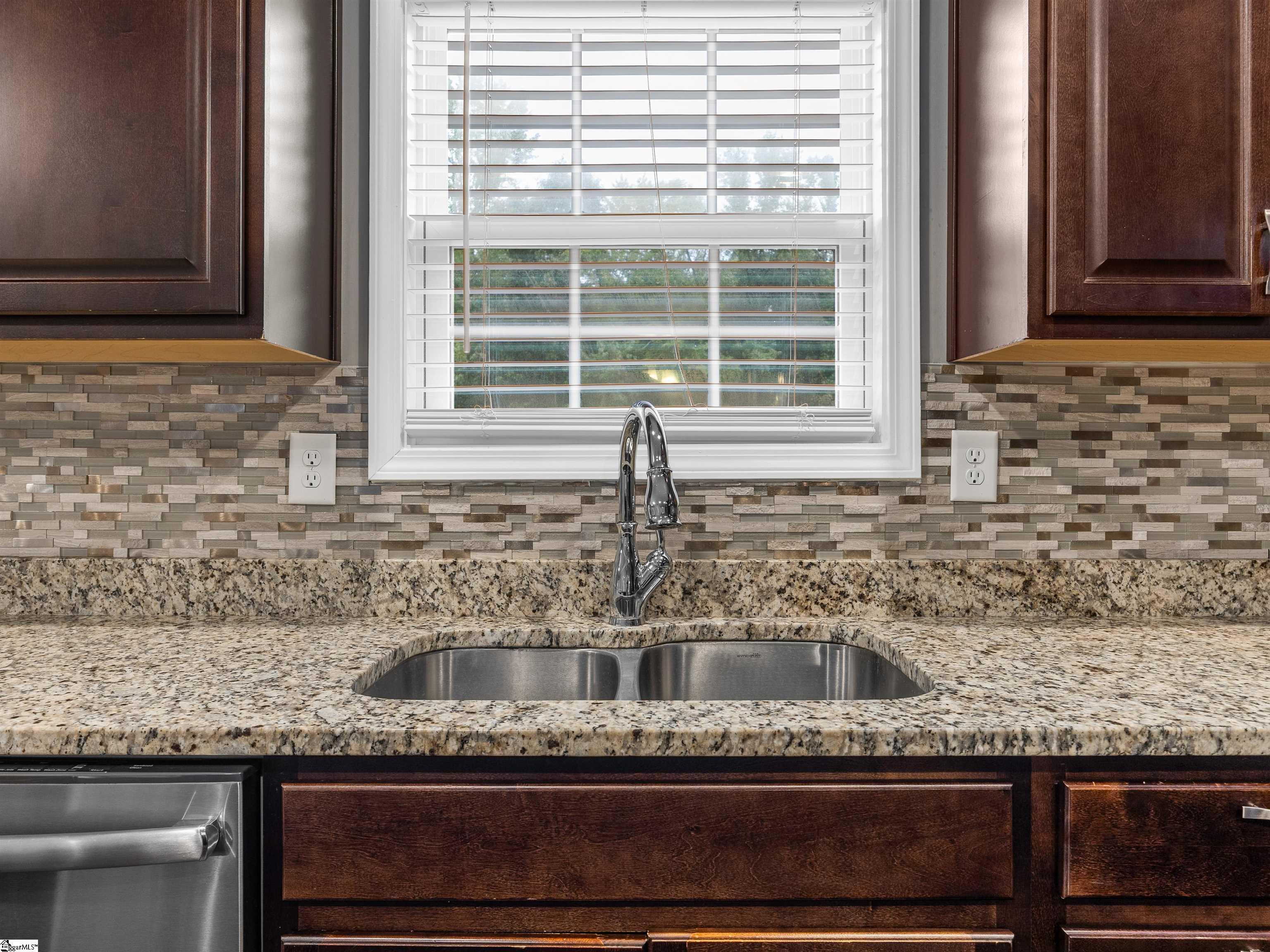 708 Carolyn Drive Clinton, SC 29325