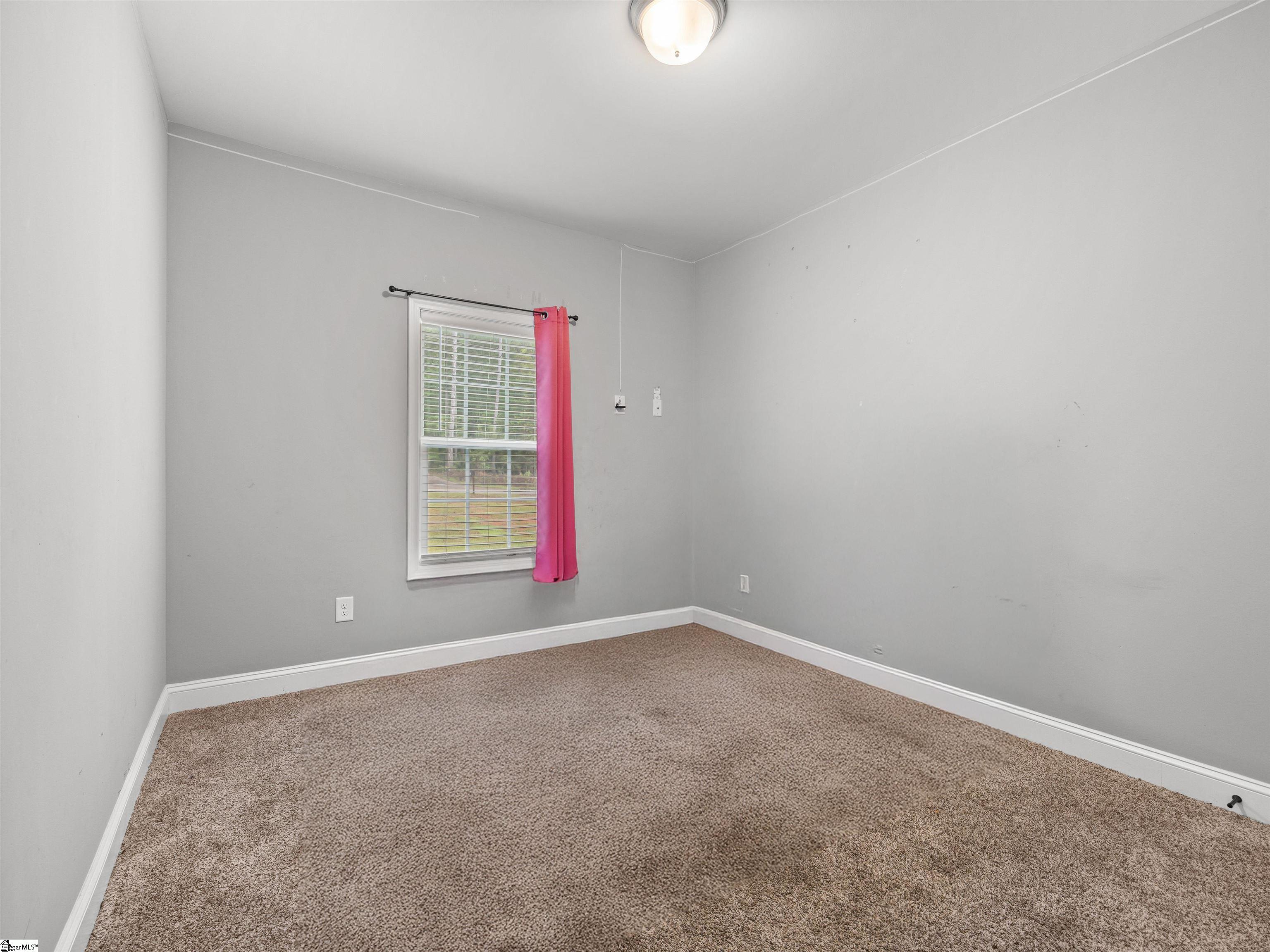 708 Carolyn Drive Clinton, SC 29325