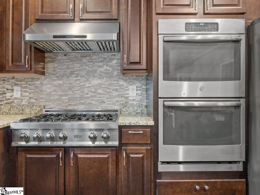 708 Carolyn Drive Clinton, SC 29325
