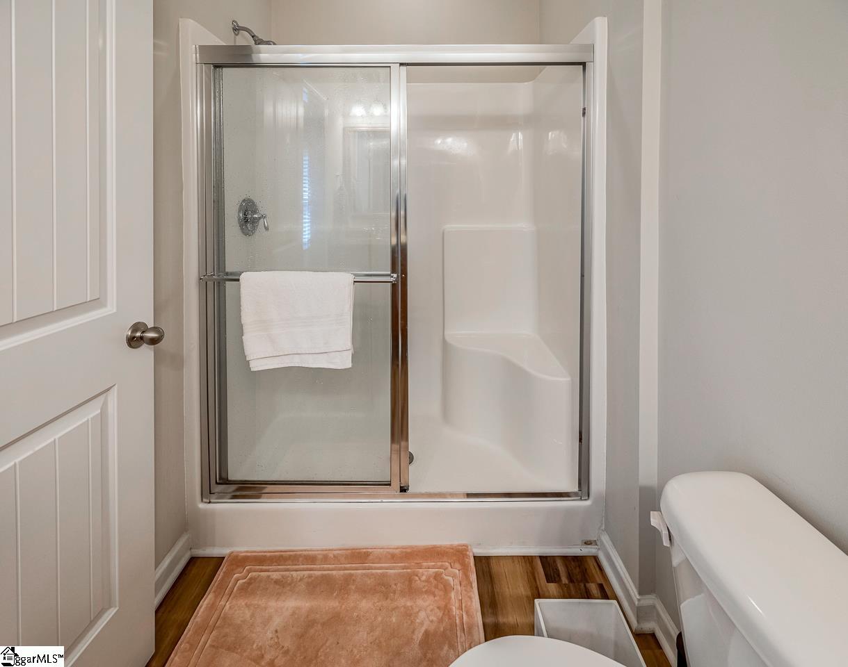 619 Autumn Breeze Walk Inman, SC 29349