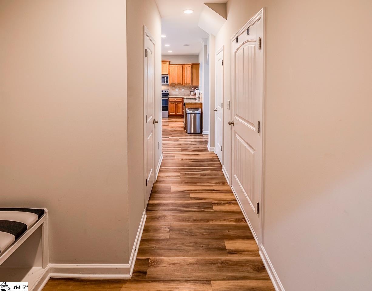 619 Autumn Breeze Walk Inman, SC 29349