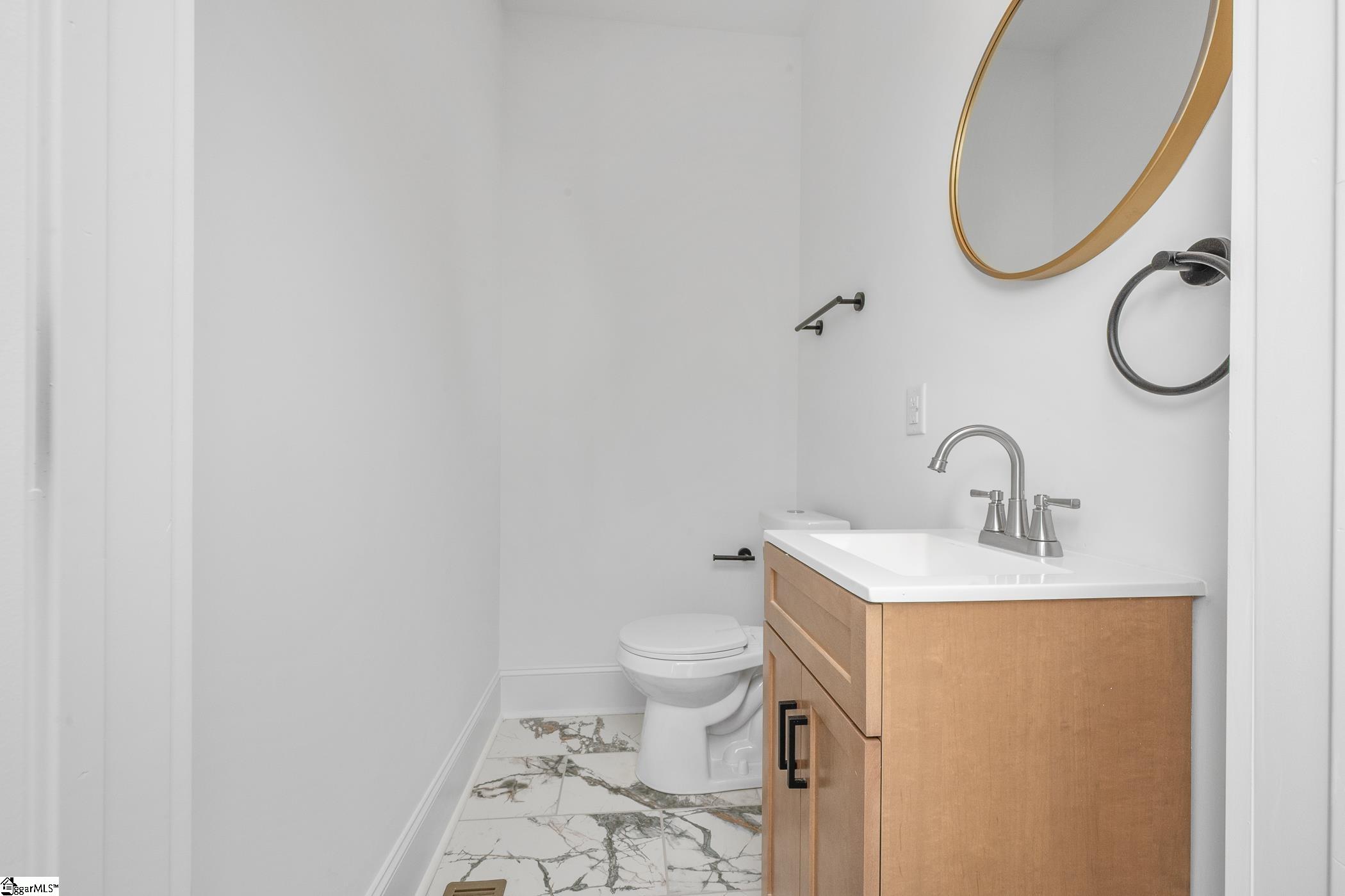 305 Valley Street Greenville, SC 29611