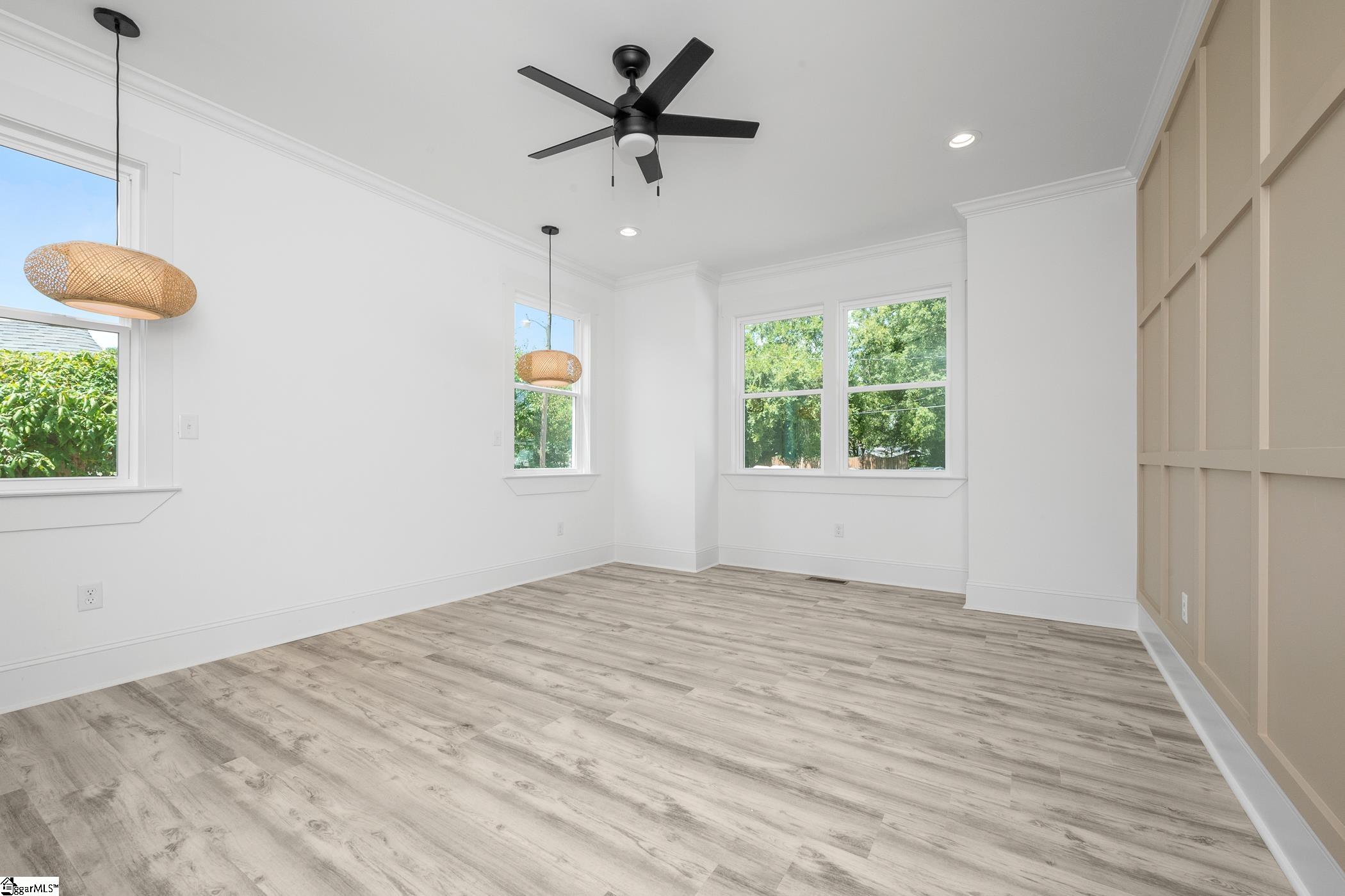 305 Valley Street Greenville, SC 29611