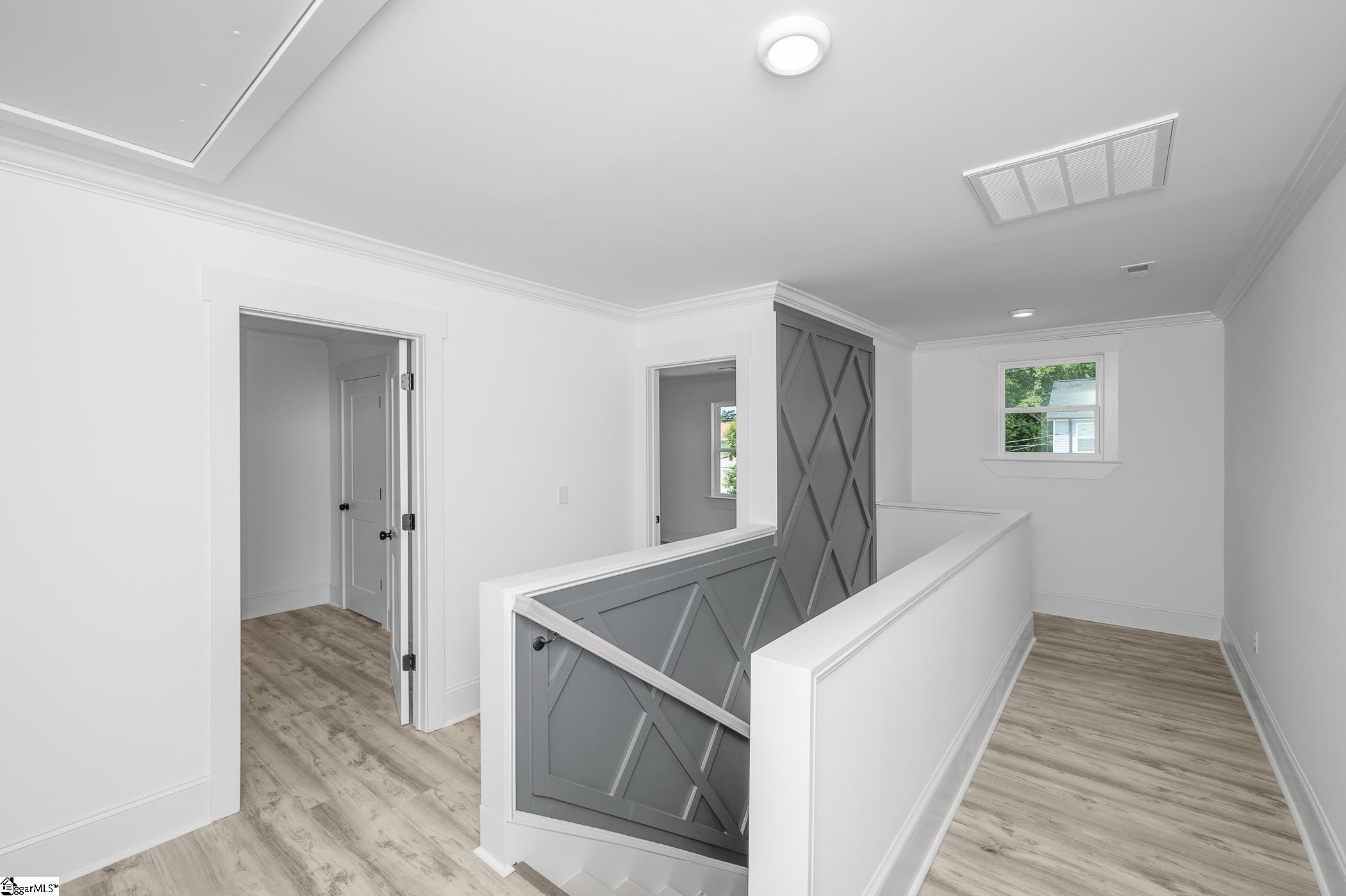 305 Valley Street Greenville, SC 29611