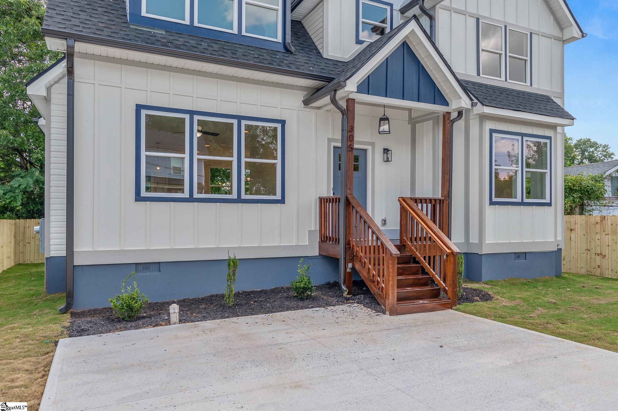 305 Valley Street Greenville, SC 29611