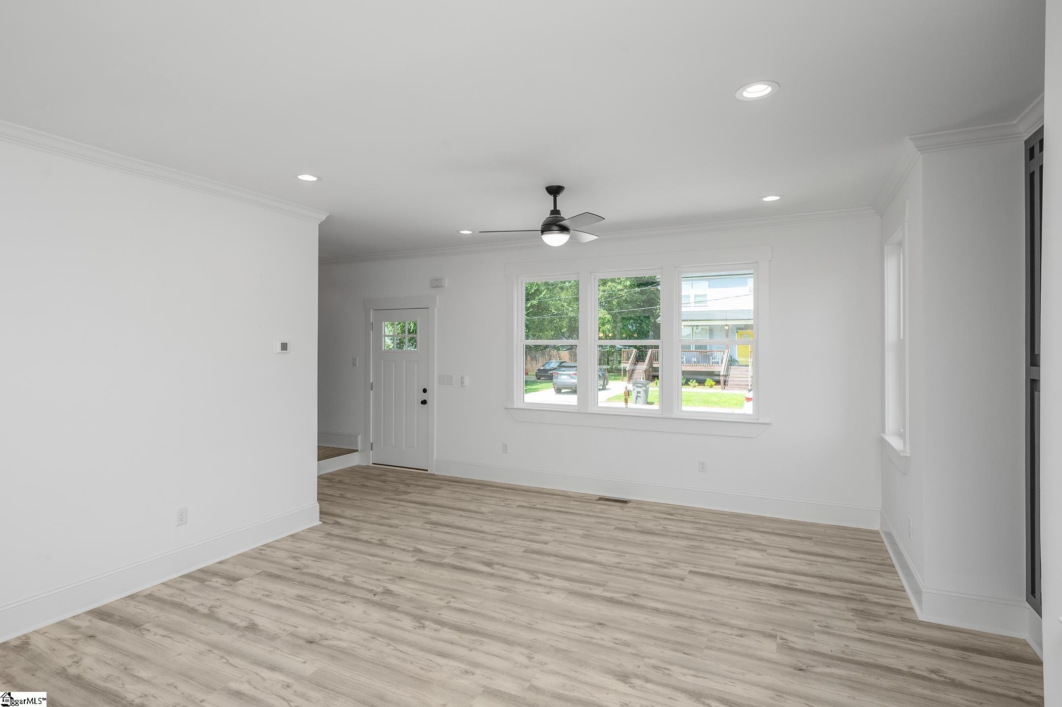 305 Valley Street Greenville, SC 29611