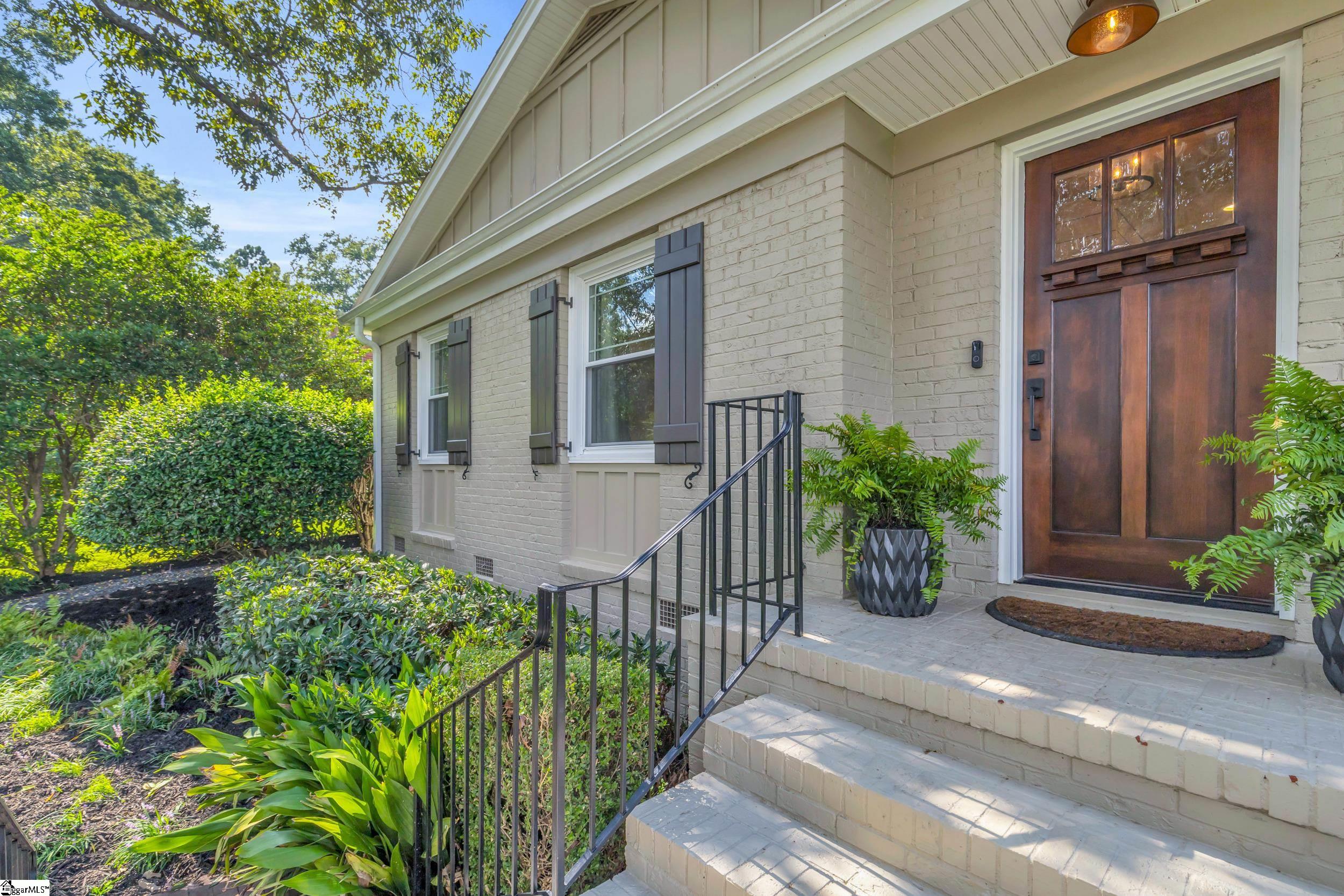 205 Grigsby Avenue Easley, SC 29640-3617