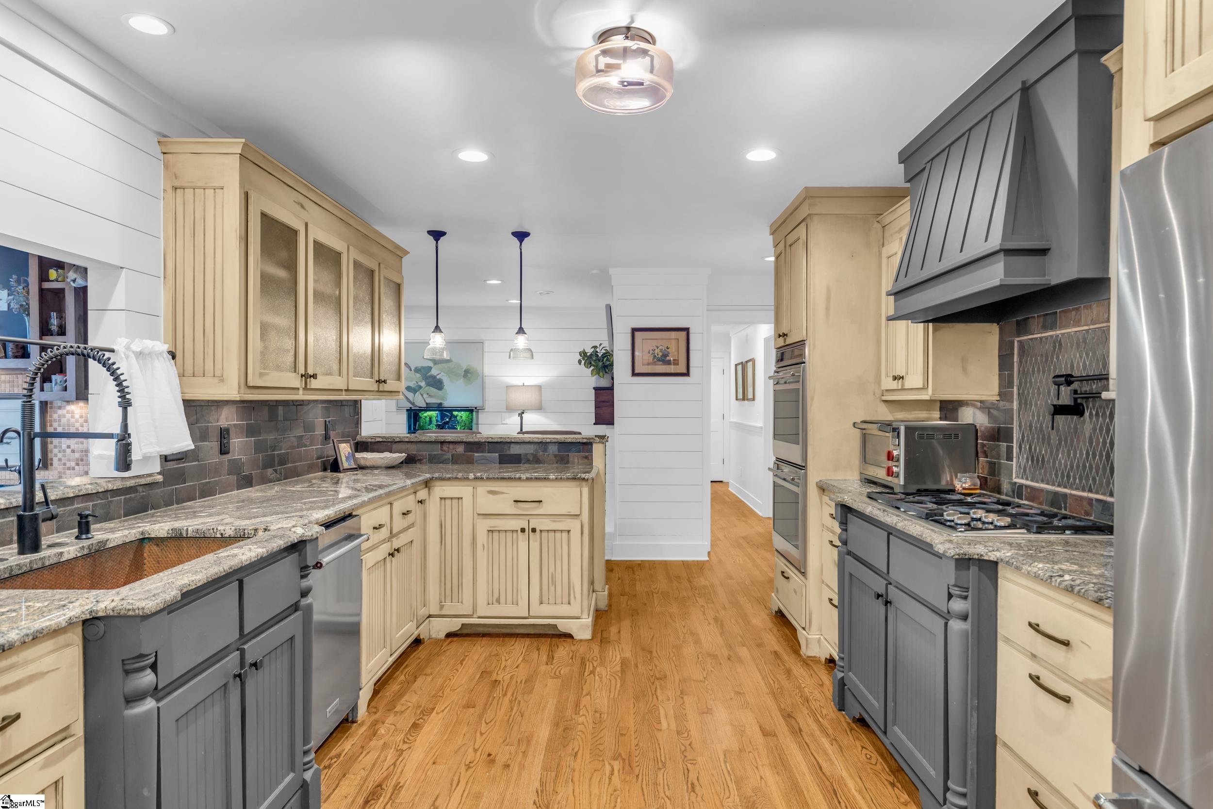 205 Grigsby Avenue Easley, SC 29640-3617