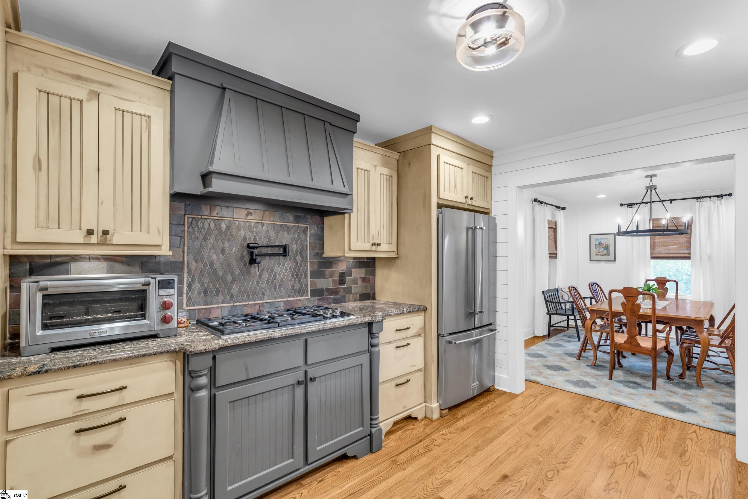 205 Grigsby Avenue Easley, SC 29640-3617
