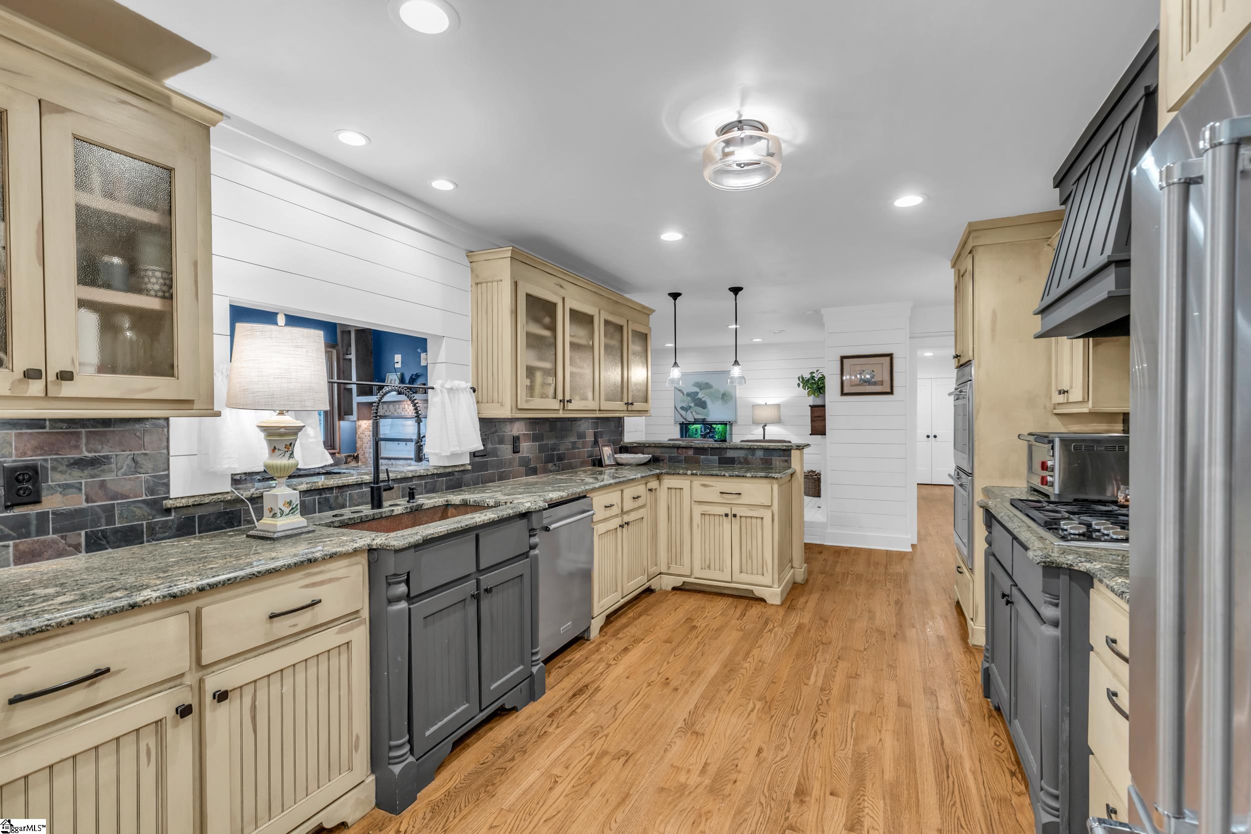 205 Grigsby Avenue Easley, SC 29640-3617