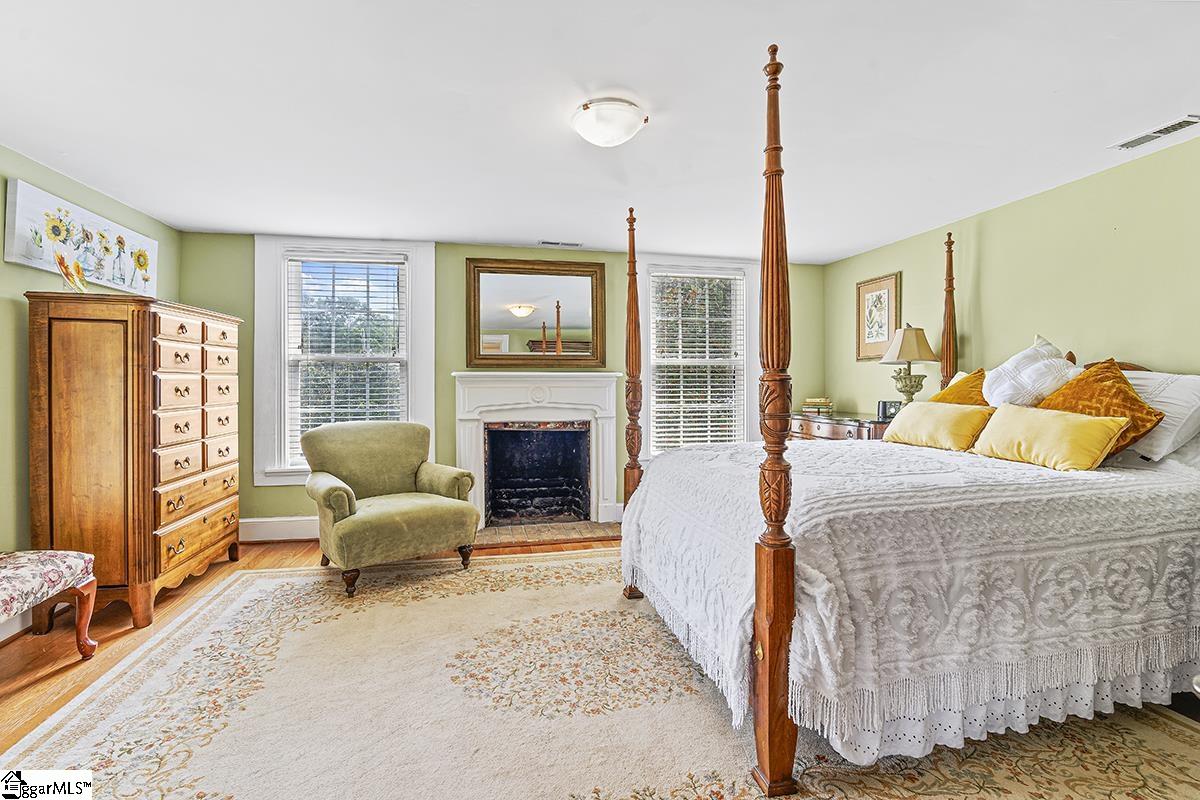 733 Willard Road Greenwood, SC 29649
