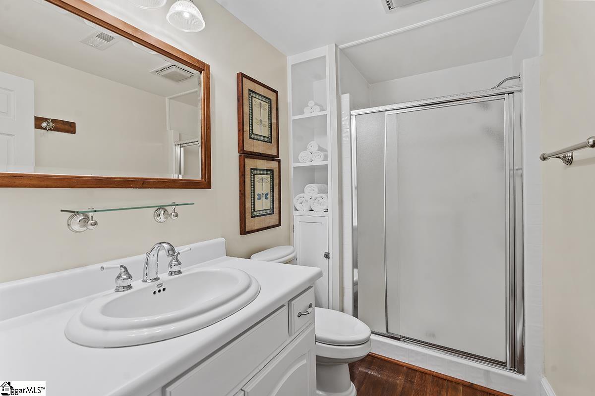 733 Willard Road Greenwood, SC 29649