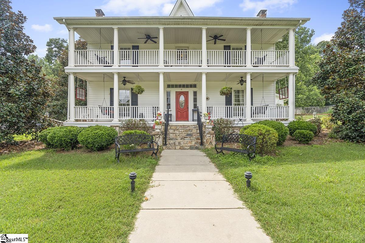 733 Willard Road Greenwood, SC 29649
