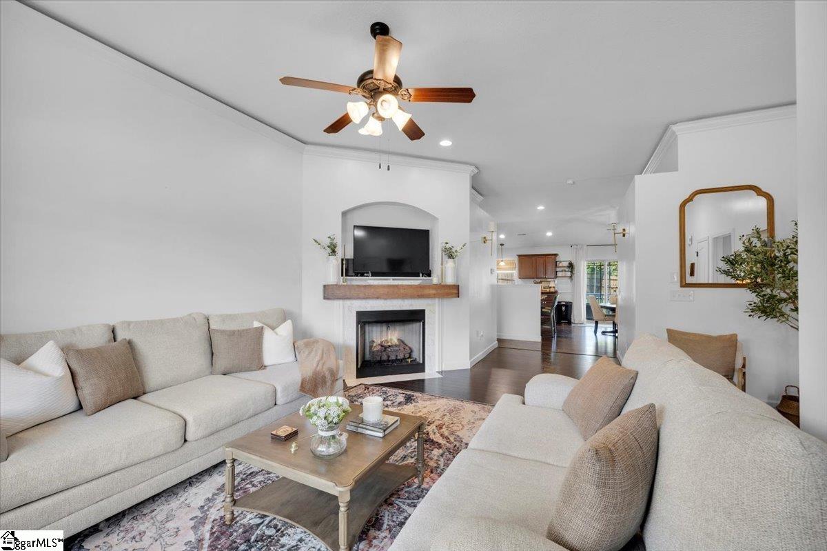 375 N Timm Creek Avenue Roebuck, SC 29376