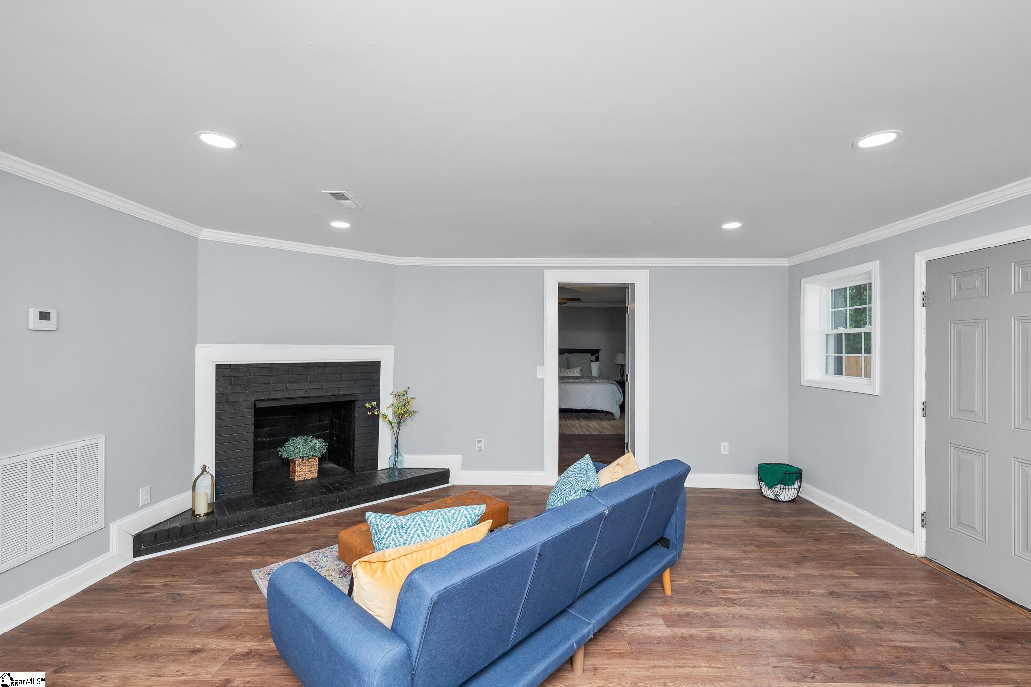 138 Hunts Bridge Road Greenville, SC 29617
