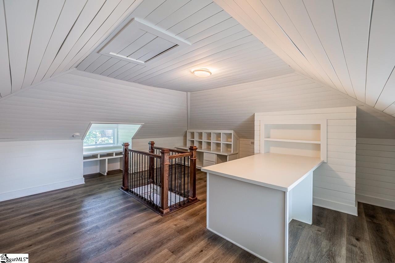 704 Arlington Avenue Greenville, SC 29601