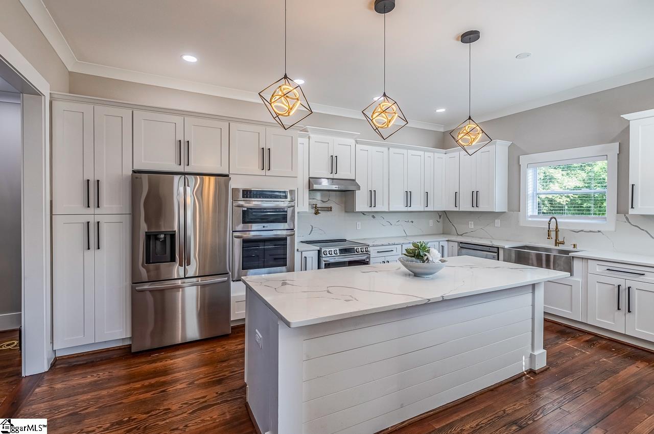704 Arlington Avenue Greenville, SC 29601