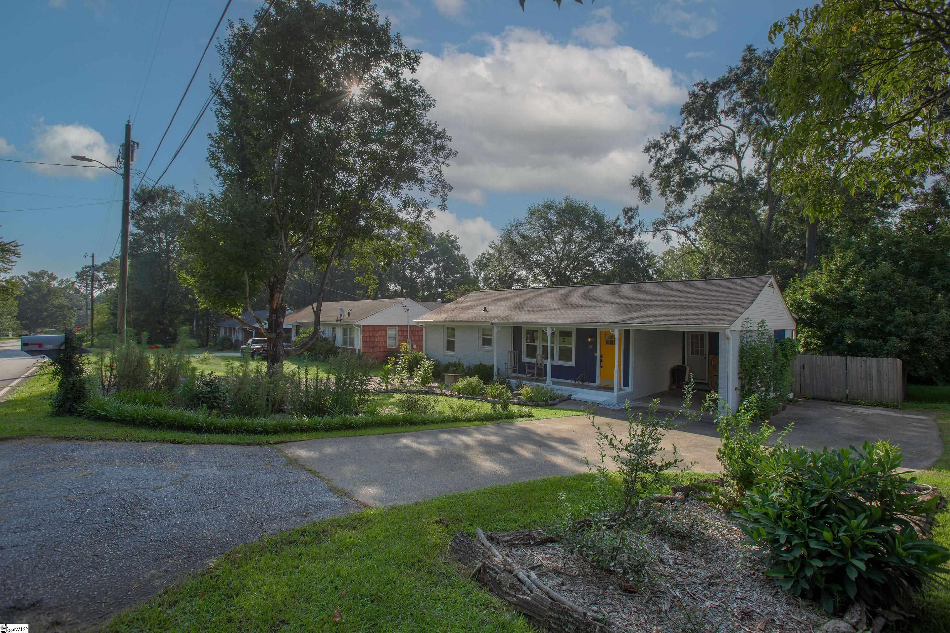310 Grigsby Avenue Easley, SC 29640