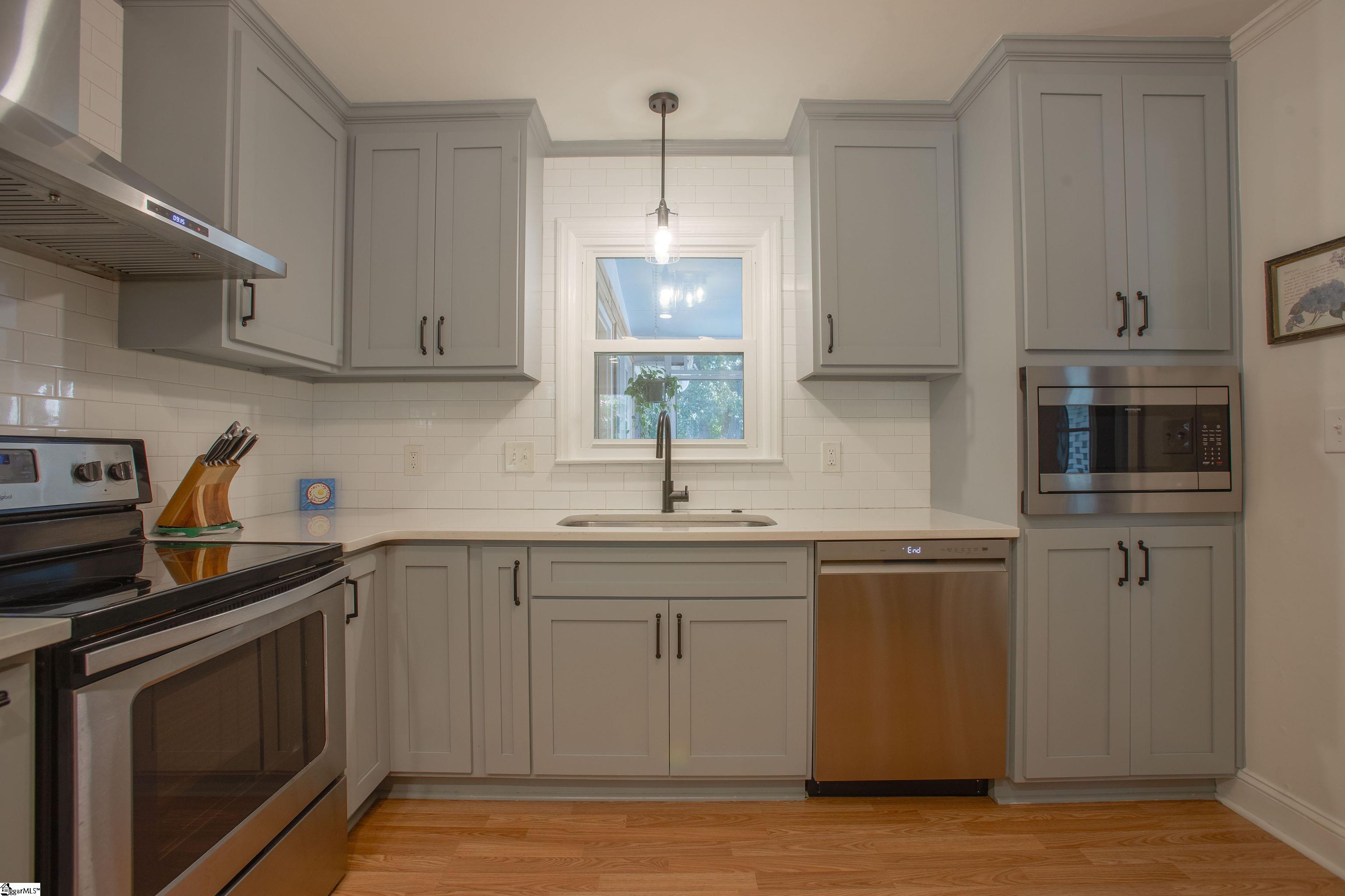 310 Grigsby Avenue Easley, SC 29640