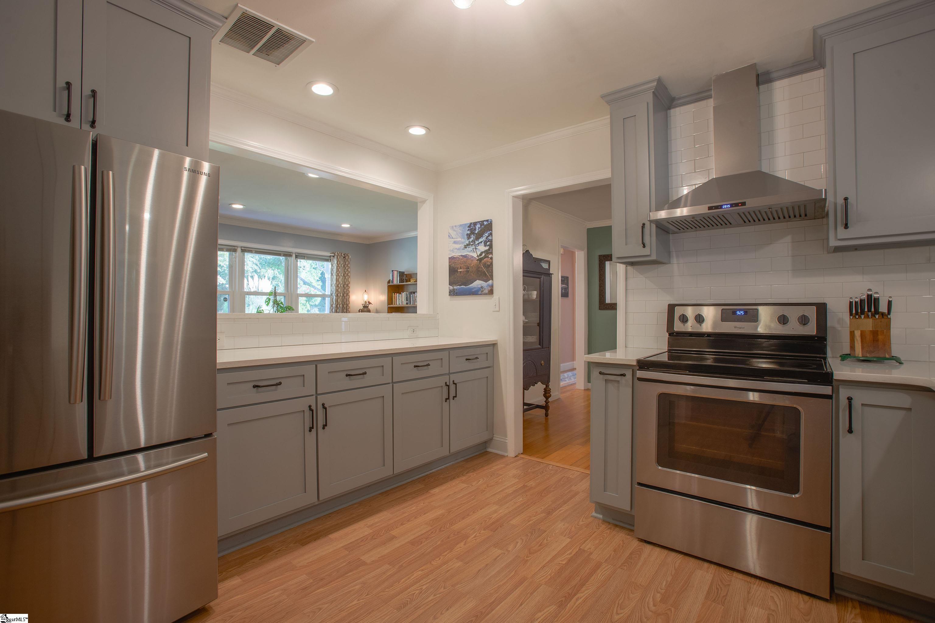 310 Grigsby Avenue Easley, SC 29640