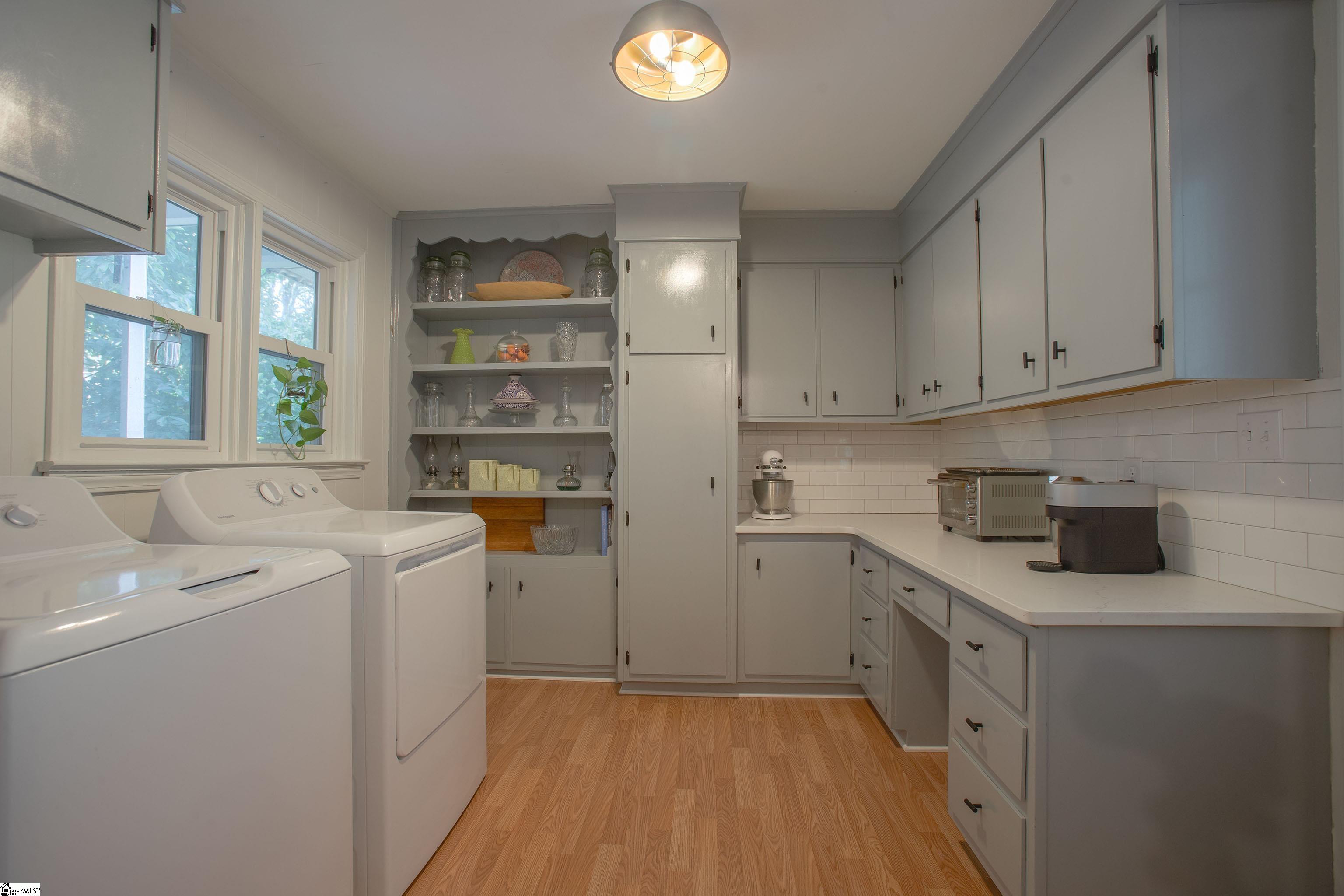 310 Grigsby Avenue Easley, SC 29640