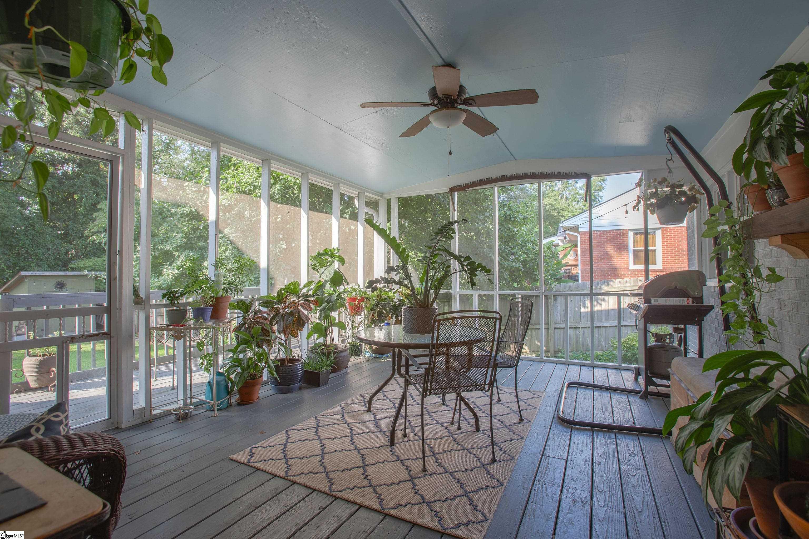 310 Grigsby Avenue Easley, SC 29640