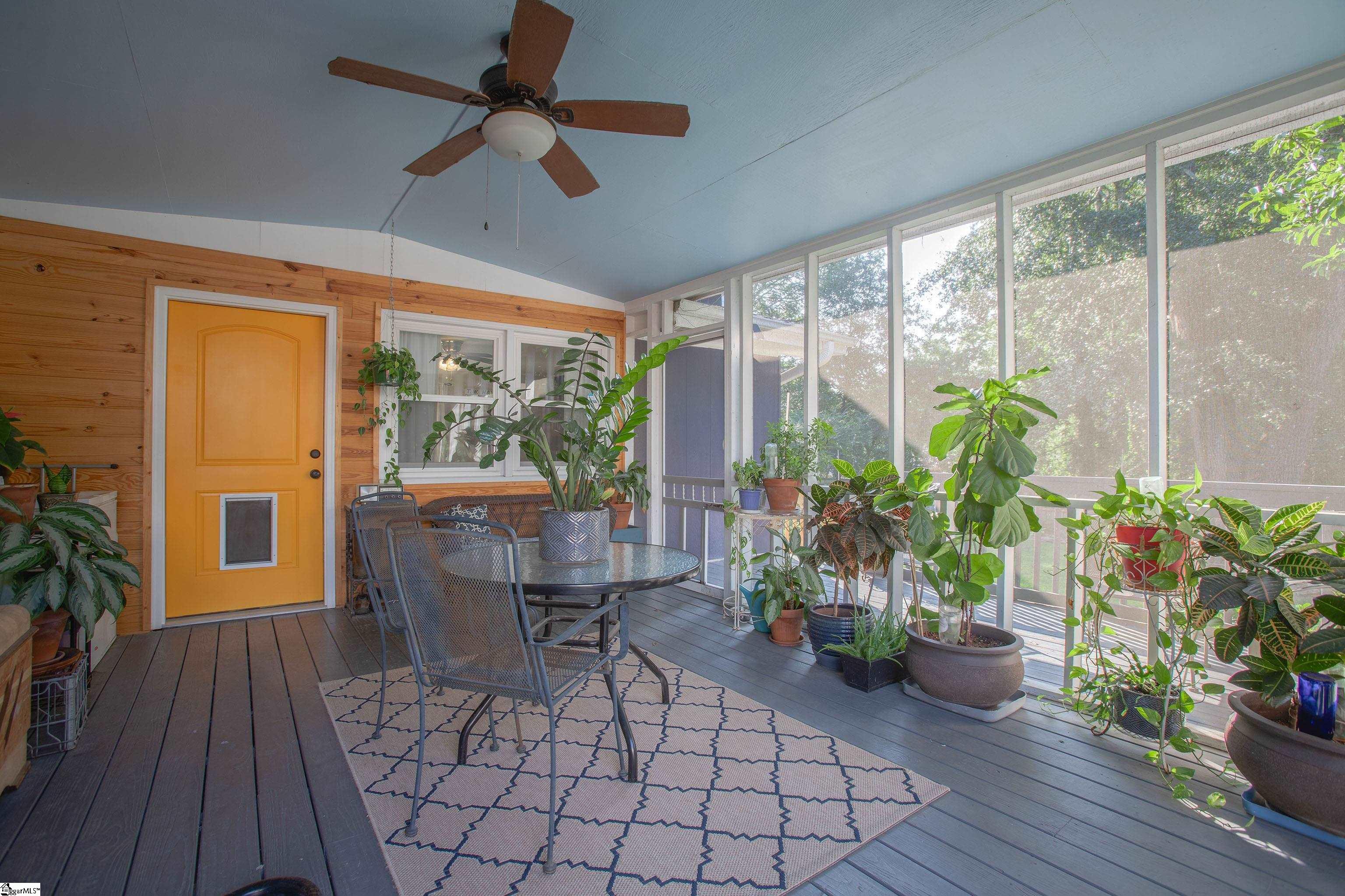 310 Grigsby Avenue Easley, SC 29640